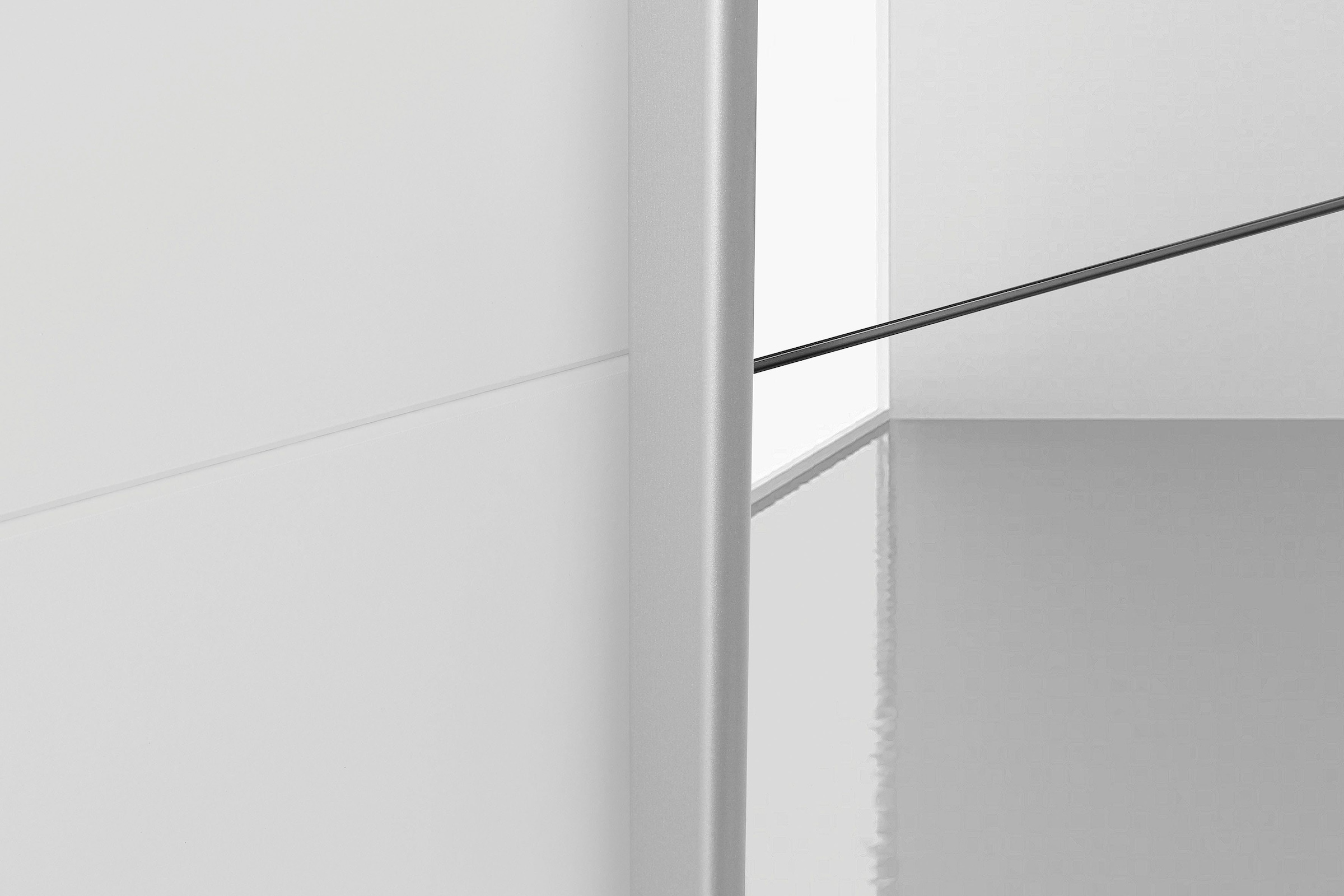 rauch Schwebetürenschrank »Kleiderschrank Schrank Garderobe Wäscheschrank TOMA«, inkl. Regaleinsatz sowie zusätzlichen Einlegeböden MADE IN GERMANY
