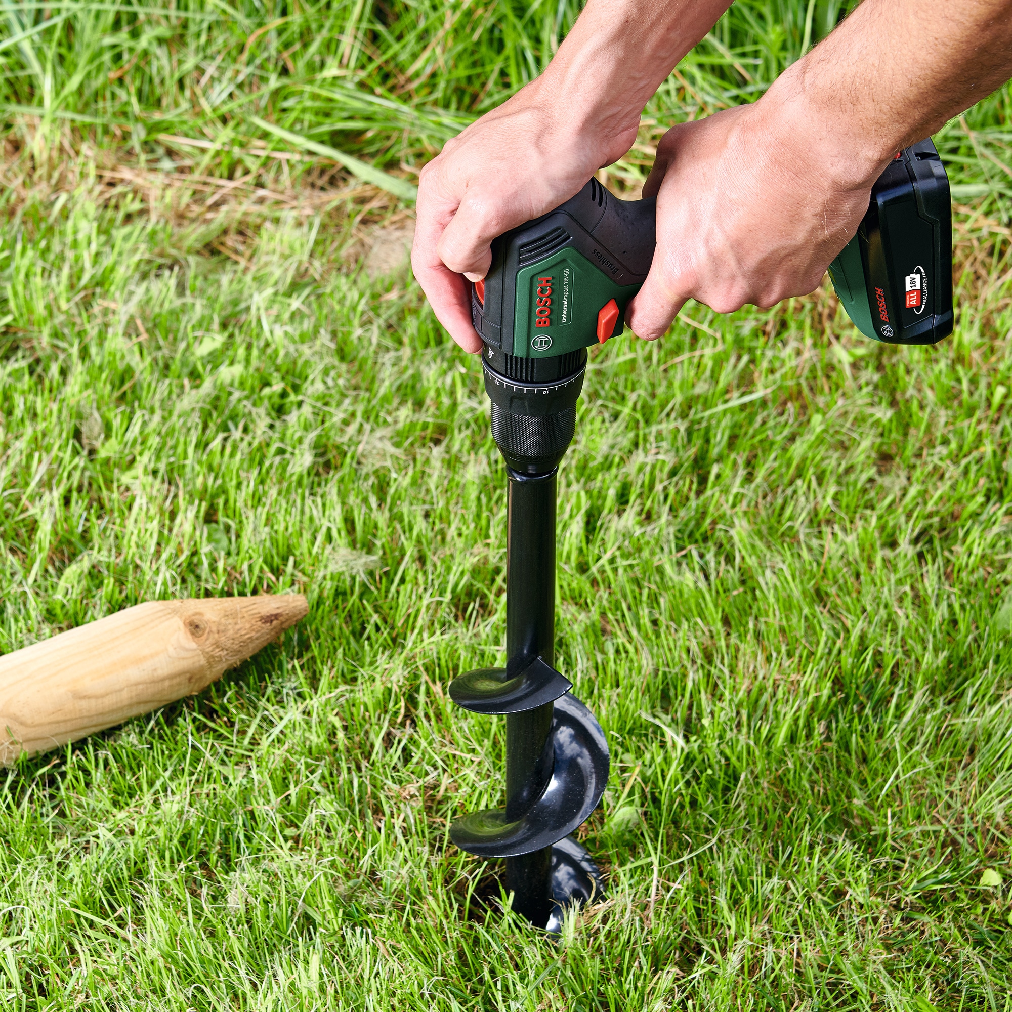 Bosch Home & Garden Akku-Schlagbohrschrauber »UniversalImpact 18V-60«, Inkl. Koffer, mit 2 Akkus 18V/2Ah und Ladegerät