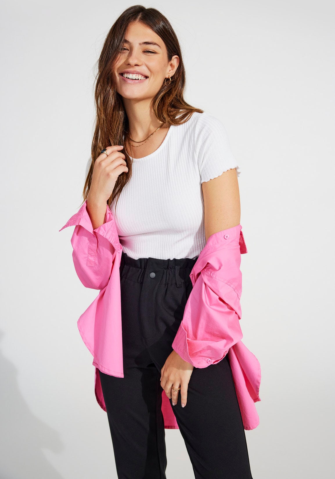 ONLY Rundhalsshirt »ONLEMMA S/S SHORT TOP NOOS JRS« Rundhals, modisch, regular fit, gewellter Abschluss, unifarben