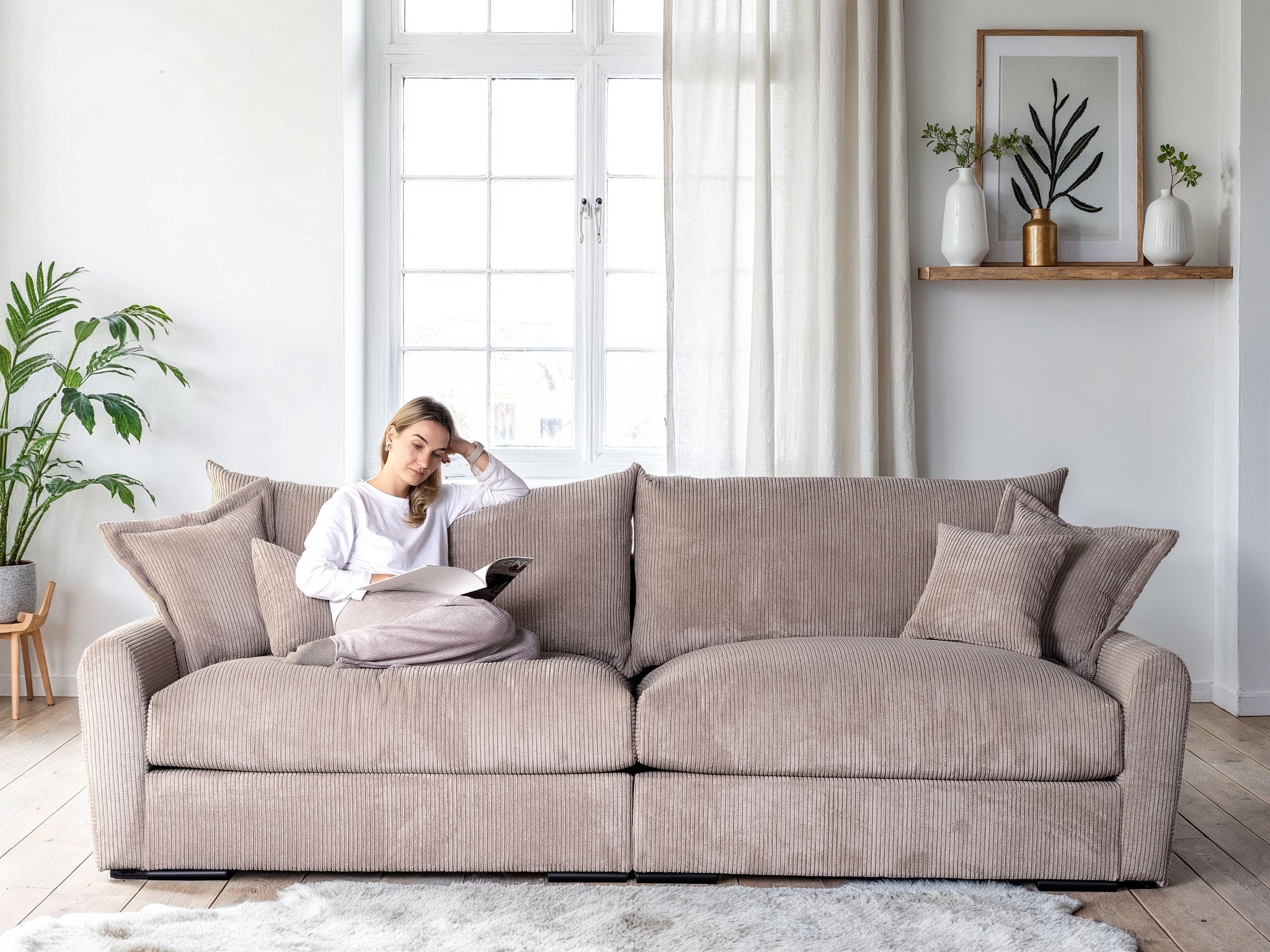 Home affaire Big-Sofa »Finka, Breite 190 cm« Mega-Sofa, Cord oder Chenille-Struktur, mit Federkern & 4 Zierkissen