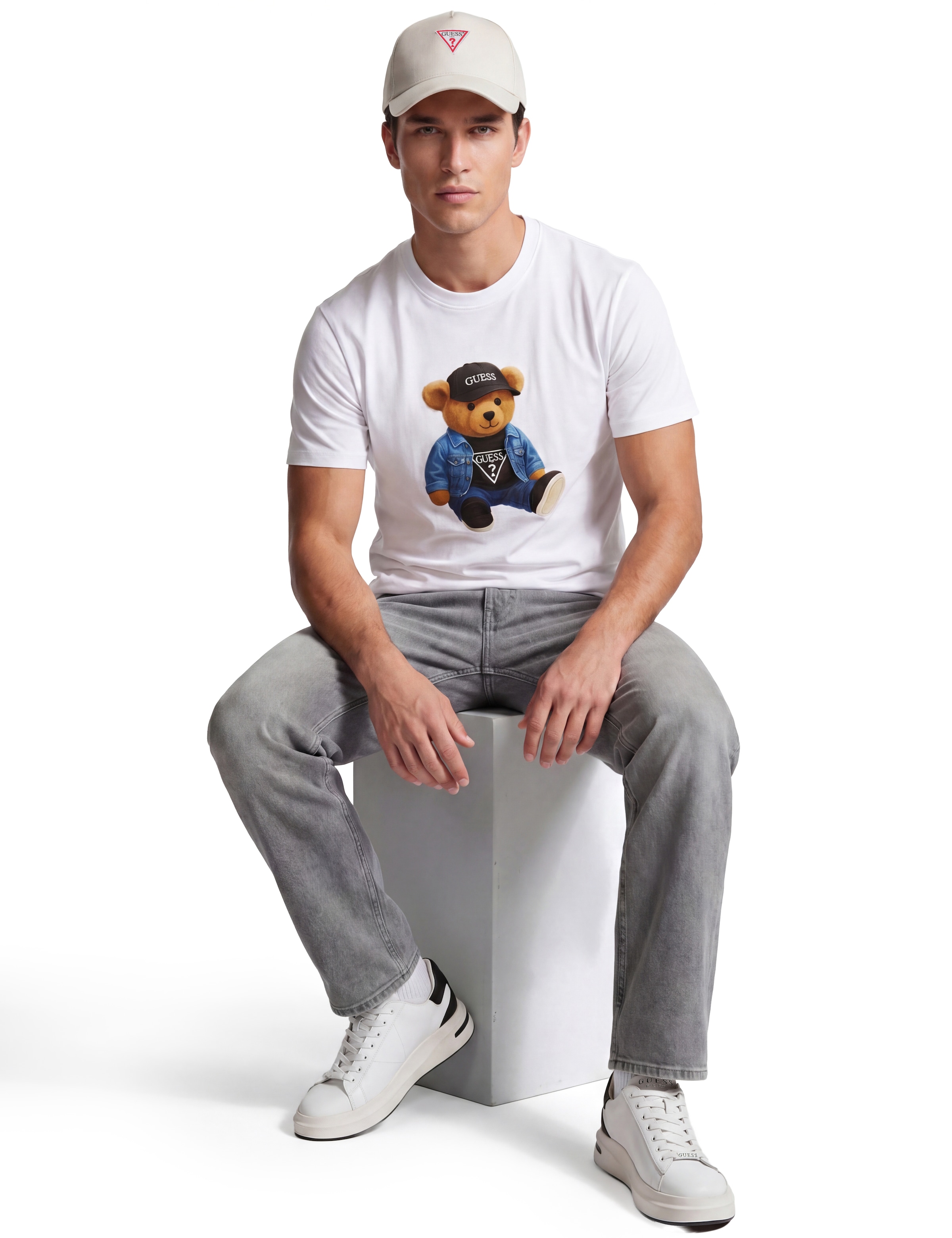Guess T-Shirt »GUESS TEDDY BEAR« aus reiner Baumwolle, Rundhalsausschnitt