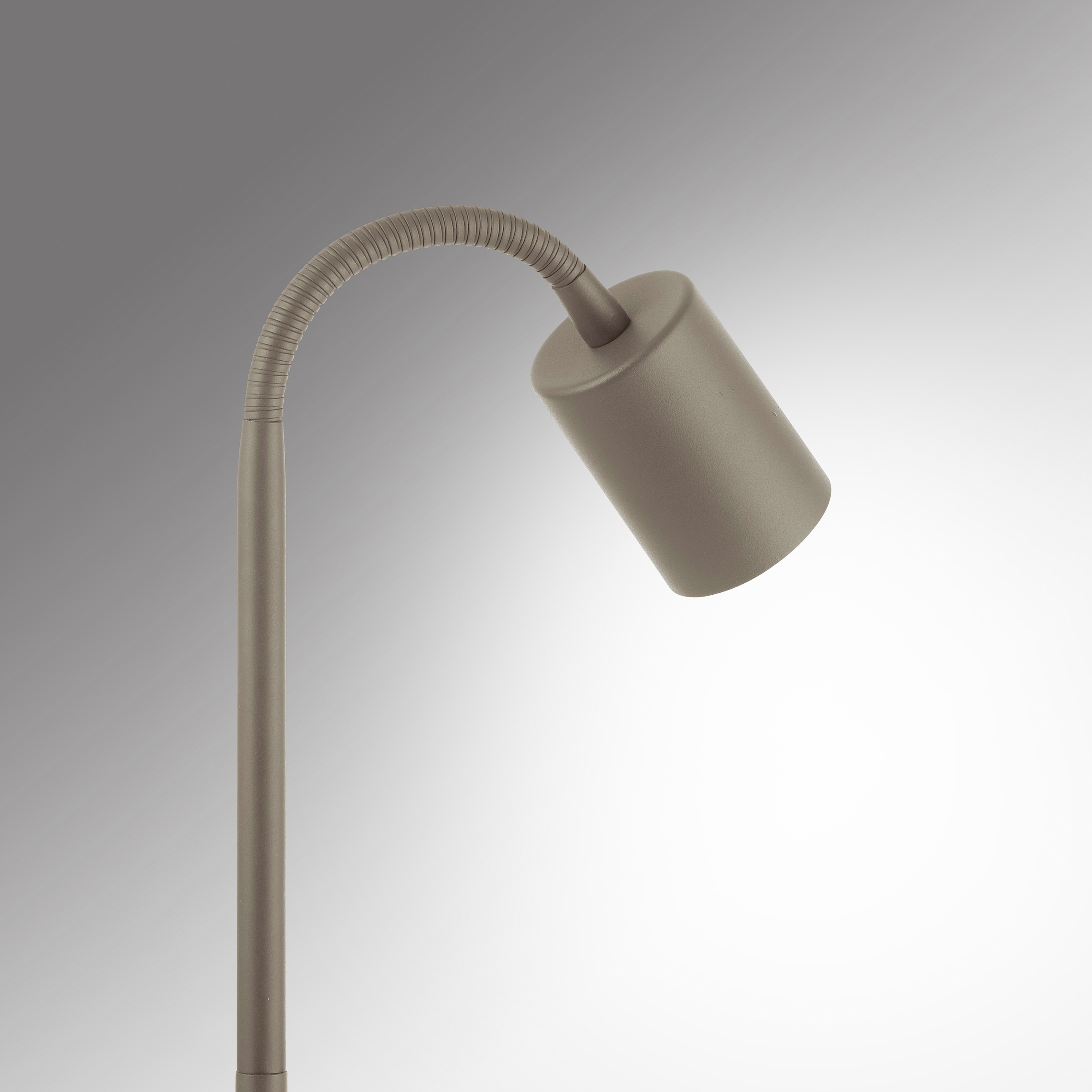 my home LED Stehlampe »Maci«, 1 flammig, Leuchtmittel GU10 | Leuchtmittel wechselbar, Stehlampe, warmweißes Licht, dreh- und schwenkbarer Reflektor