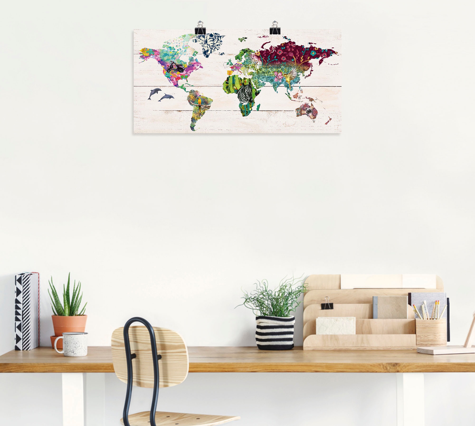 Artland Wandbild »Bunte Welt auf hölzernem Untergrund«, Landkarten, (1 St.), als Leinwandbild, Poster in verschied. Größen