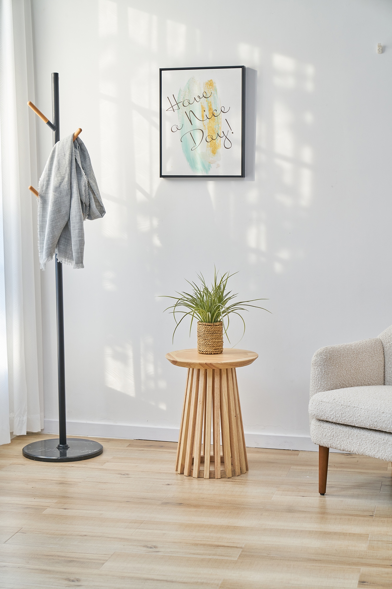 SIT Beistelltisch, auch als Hocker verwendbar, Platte mit schweizer Kante