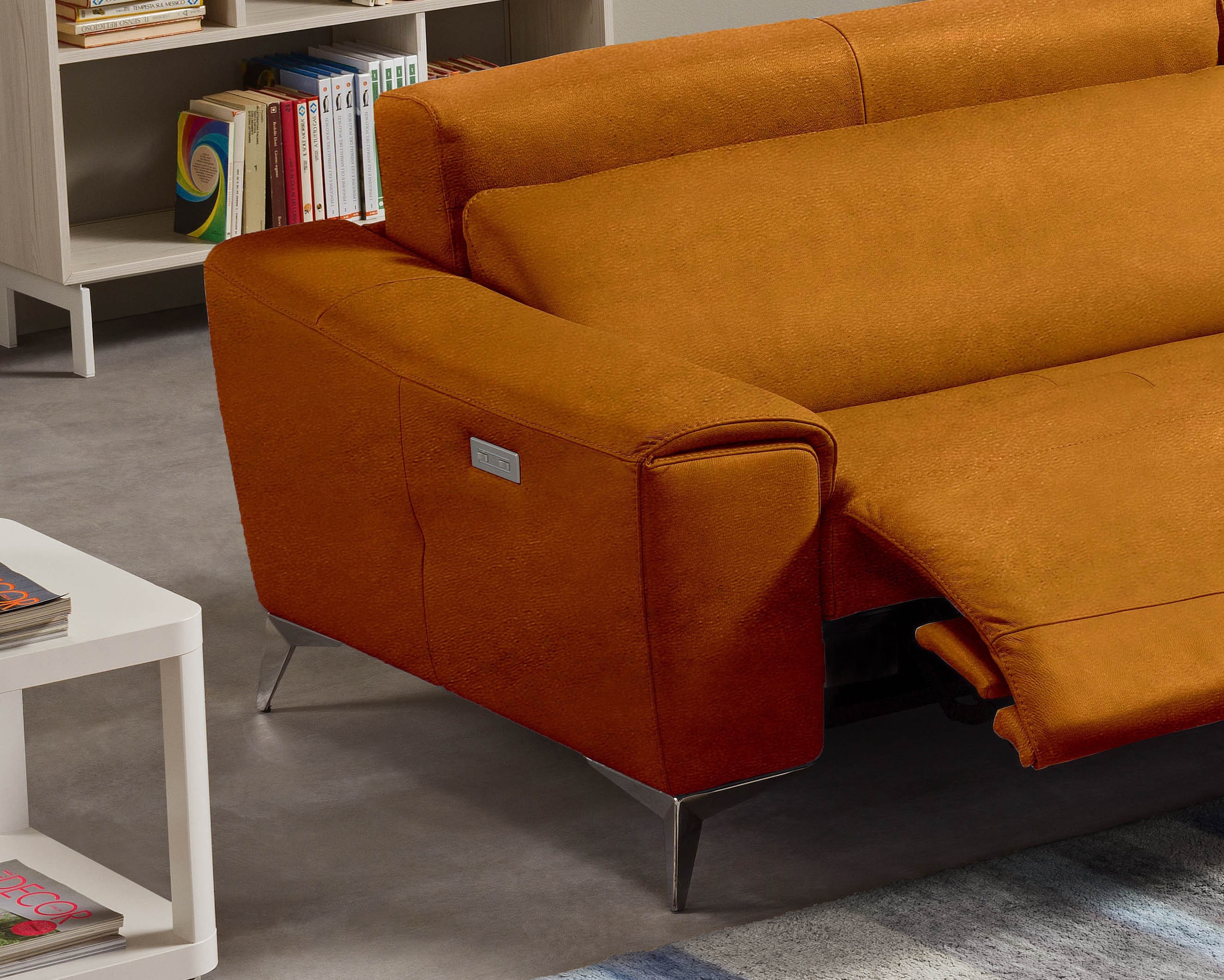 Egoitaliano Ecksofa »Suzette, Designsofa mit hohem Sitzkomfort«, mit Recamiere, inkl. 1 elektronischen Relaxfunktion, L-Form