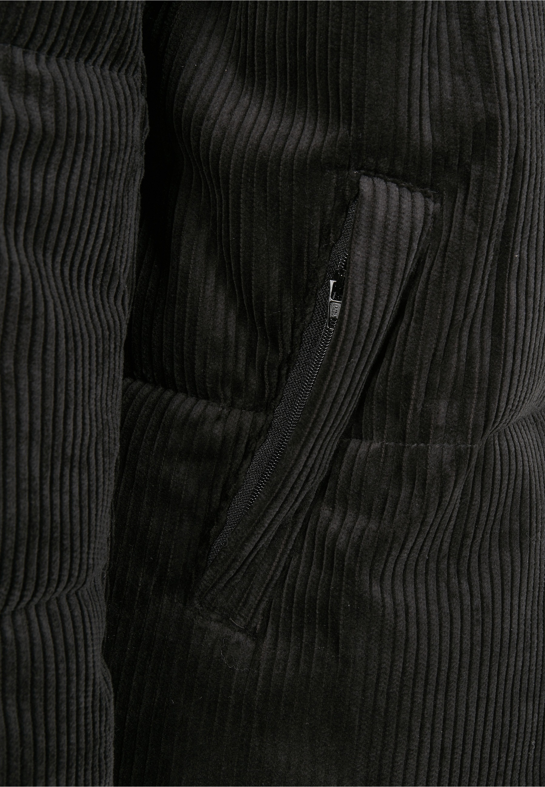 URBAN CLASSICS Winterjacke »Urban Classics Herren Boxy Corduroy Puffer Jacket« 1 Stk. tlg. ohne Kapuze