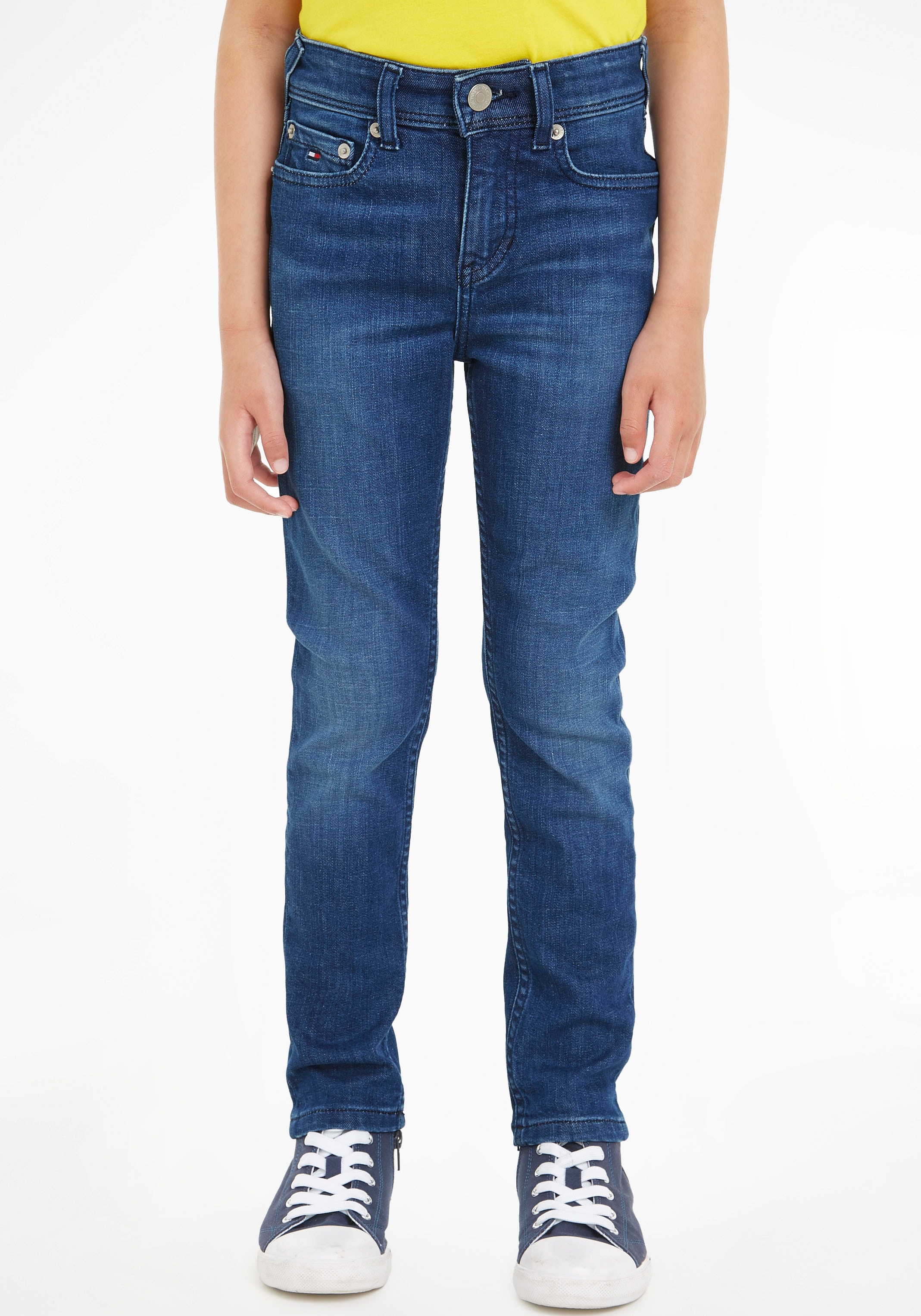 »SCANTON Y Logostickerei Hilfiger kaufen mit Slim-fit-Jeans WASH«, Tommy DARK