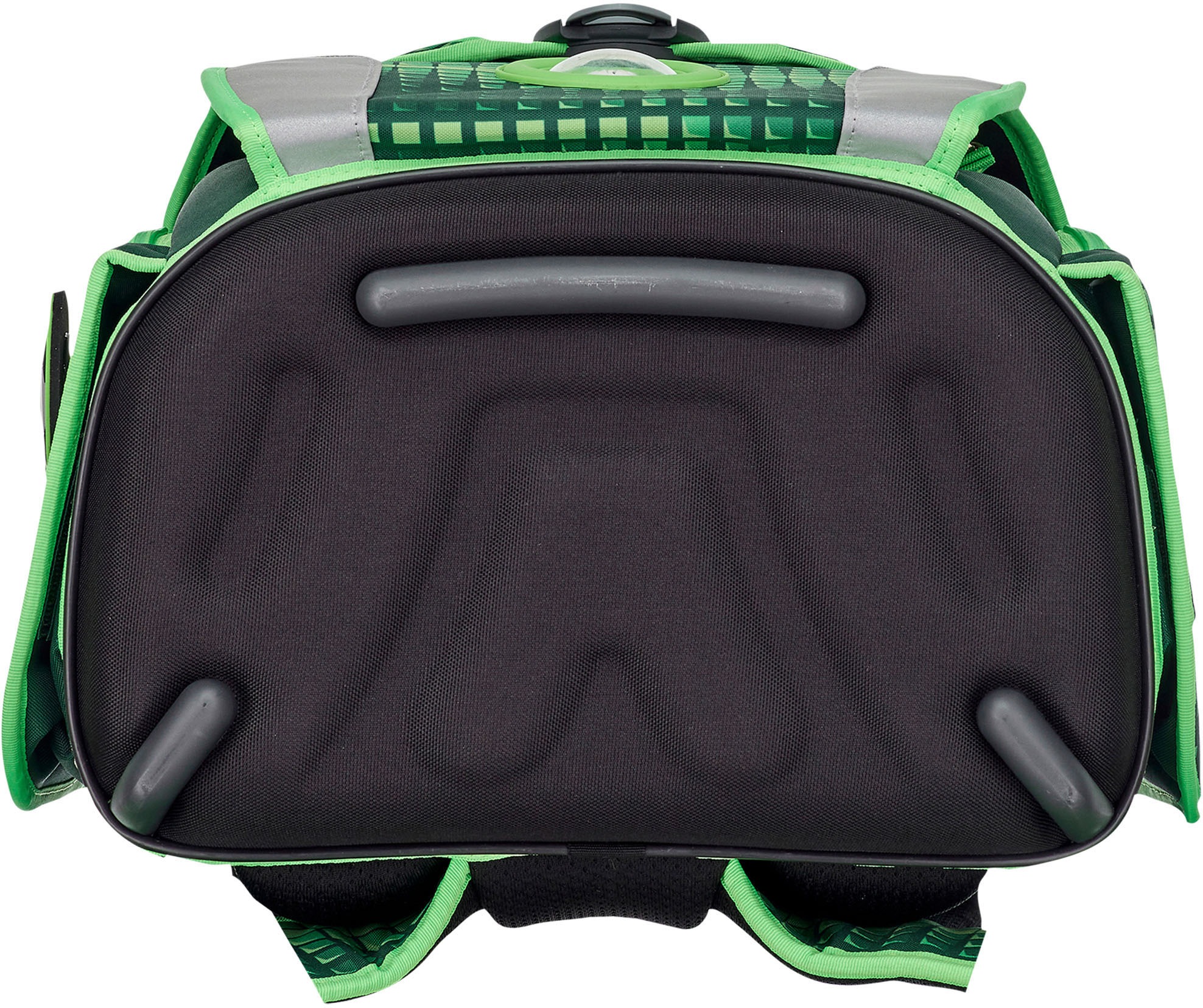 DerDieDas® Schulranzen »ErgoFlex MAX - Soccer Green«, reflektierende Details, mit 3 Buttons; enthält recyceltes Material