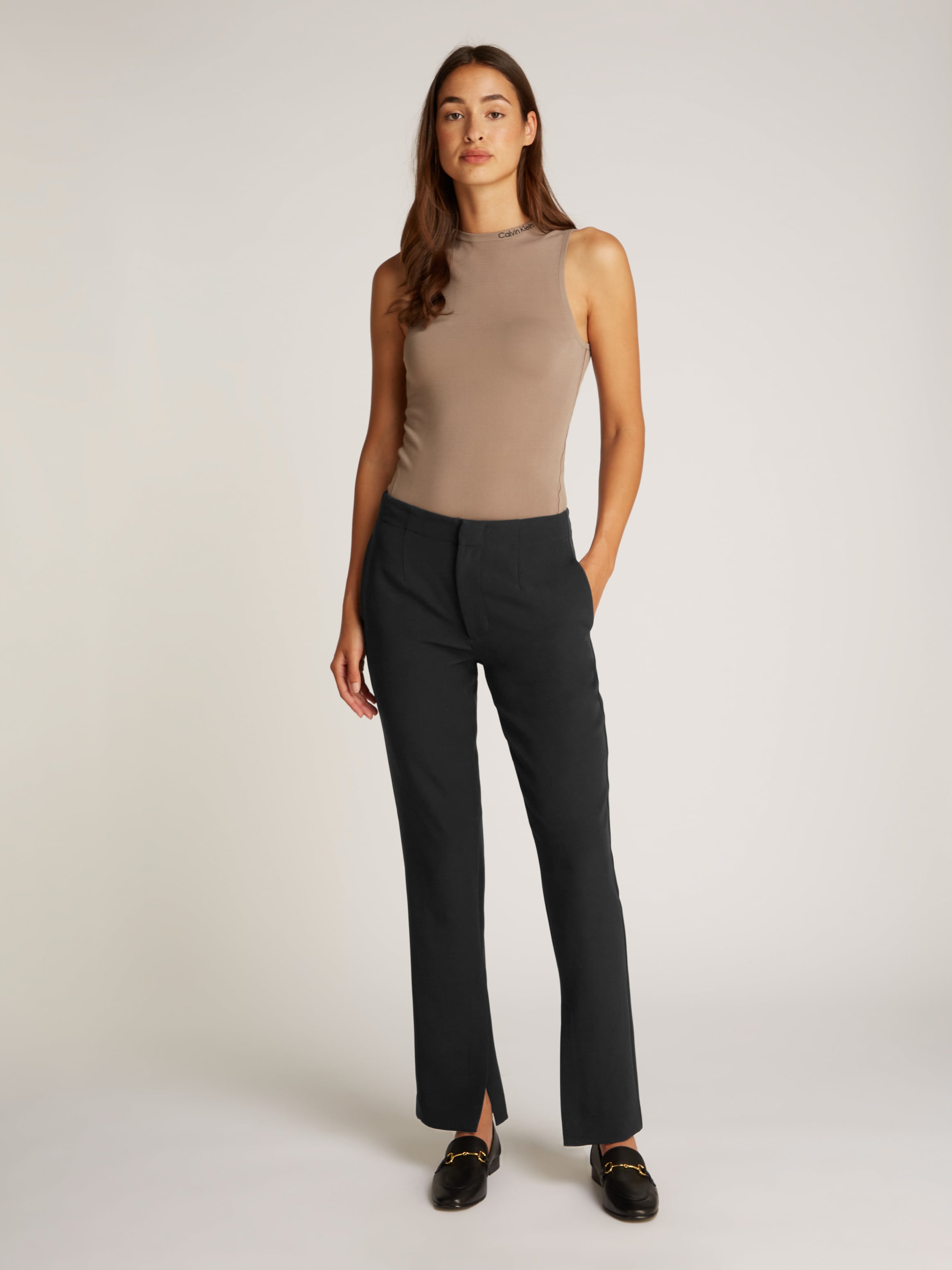 Calvin Klein Jeans Bootcuthose »SPLIT HEM SLIM LEG PANT«, Gesäßtaschen, Logodruck