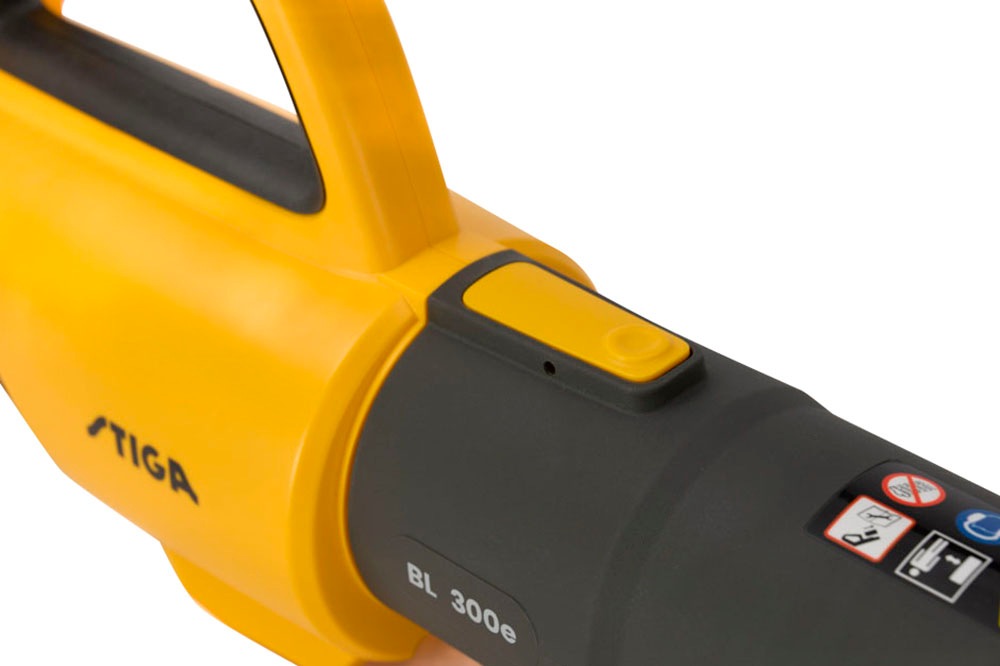 STIGA GARDEN Akku-Laubbläser »BL 300e«, (Set), inkl. 2x 4 Ah Akku und Ladegerät