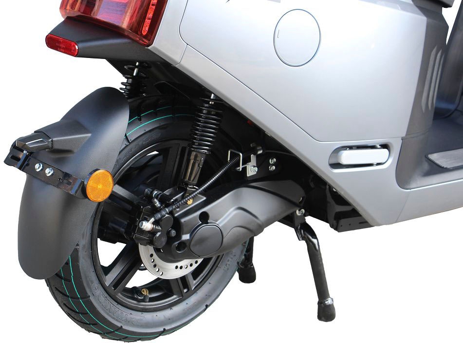 GreenStreet E-Motorroller »HYPE 3000 W 85 km/h inkl. Topcase«, bis zu 90 km Reichweite, mit USB-Anschluss und Keyless-System