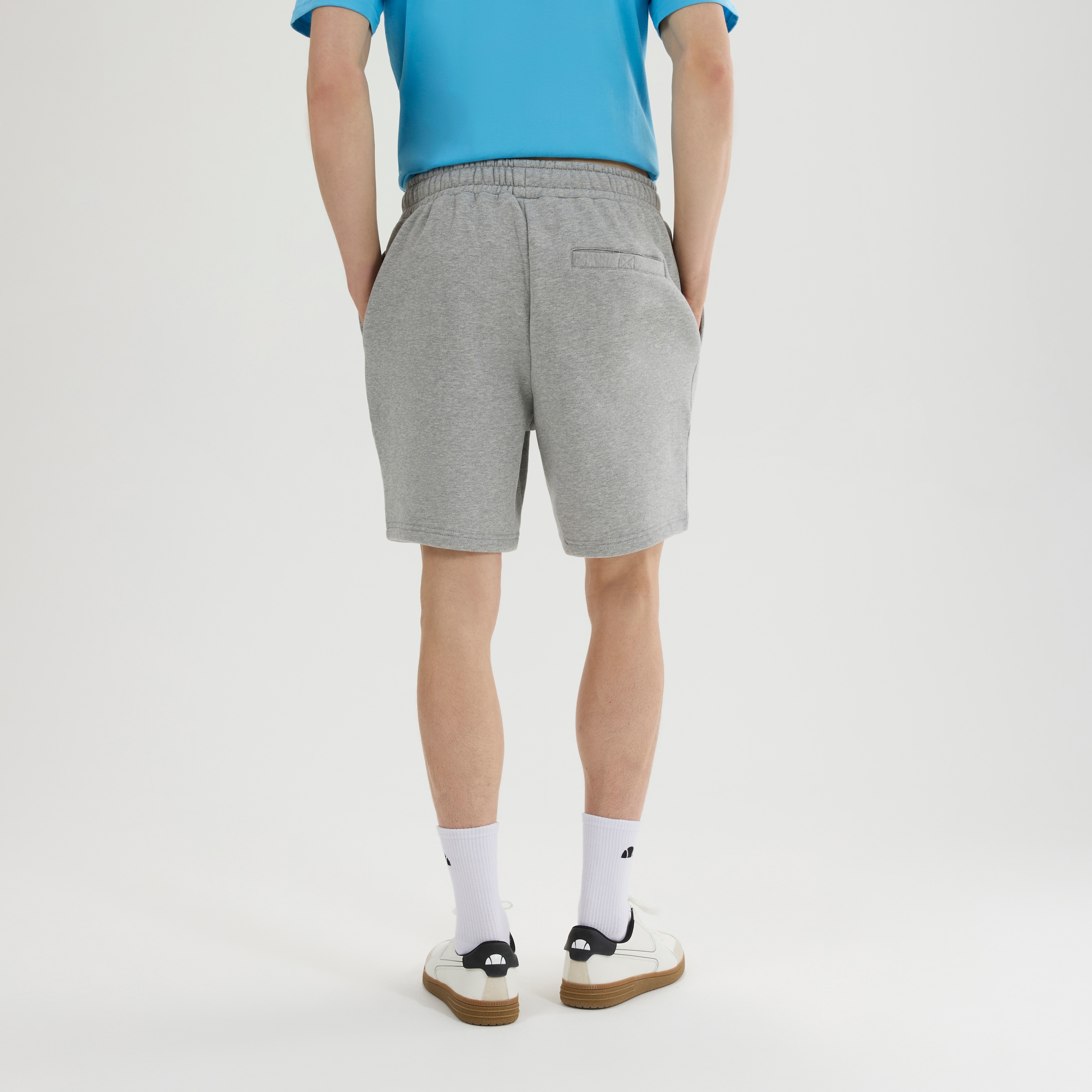 Ellesse Sweatshorts »ISLINGTON SHORT«  aus Baumwolle und Polyester, bequeme Passform