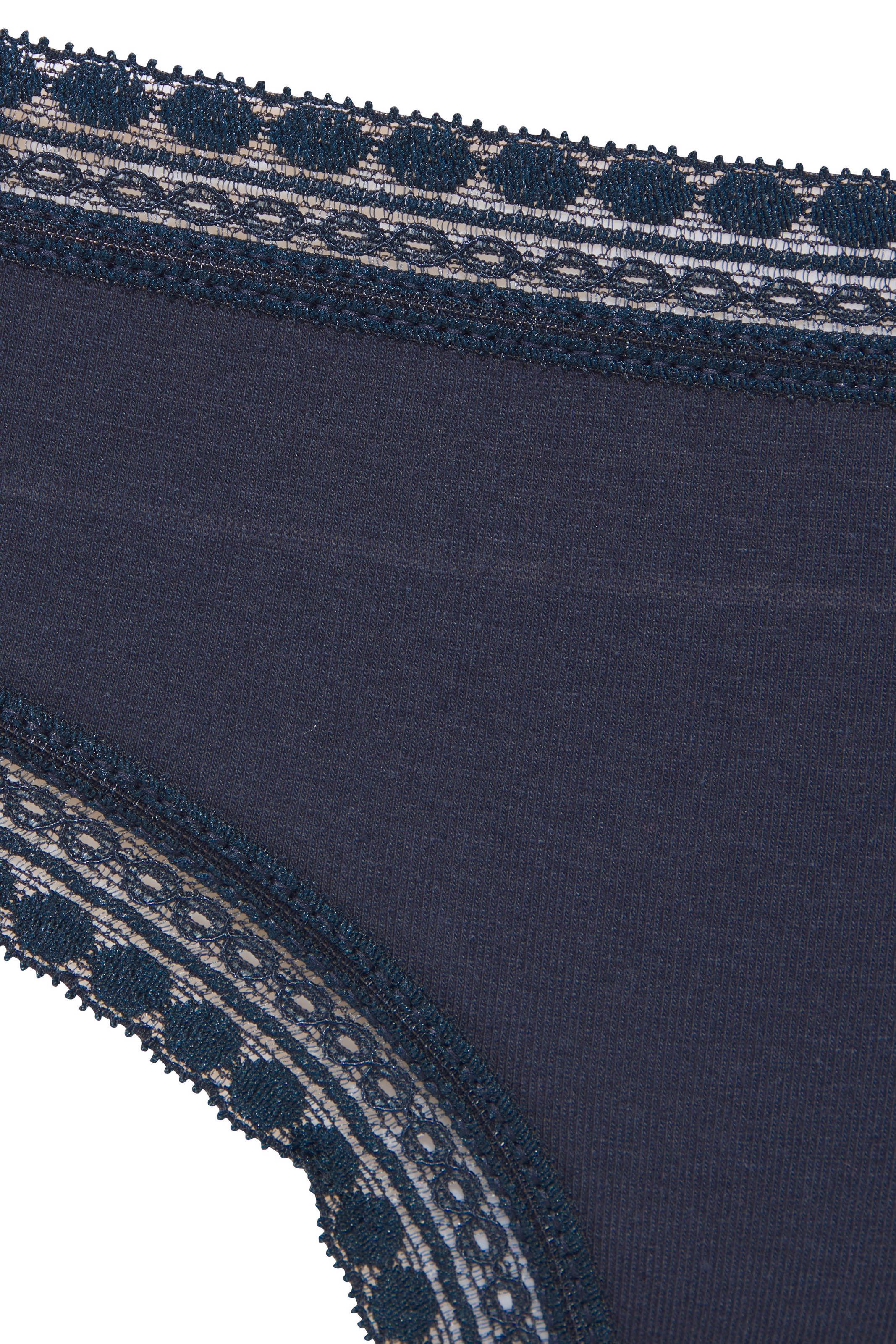 LASCANA Brasilslip 3er-Set,  aus elastischer Baumwolle mit weicher Spitze