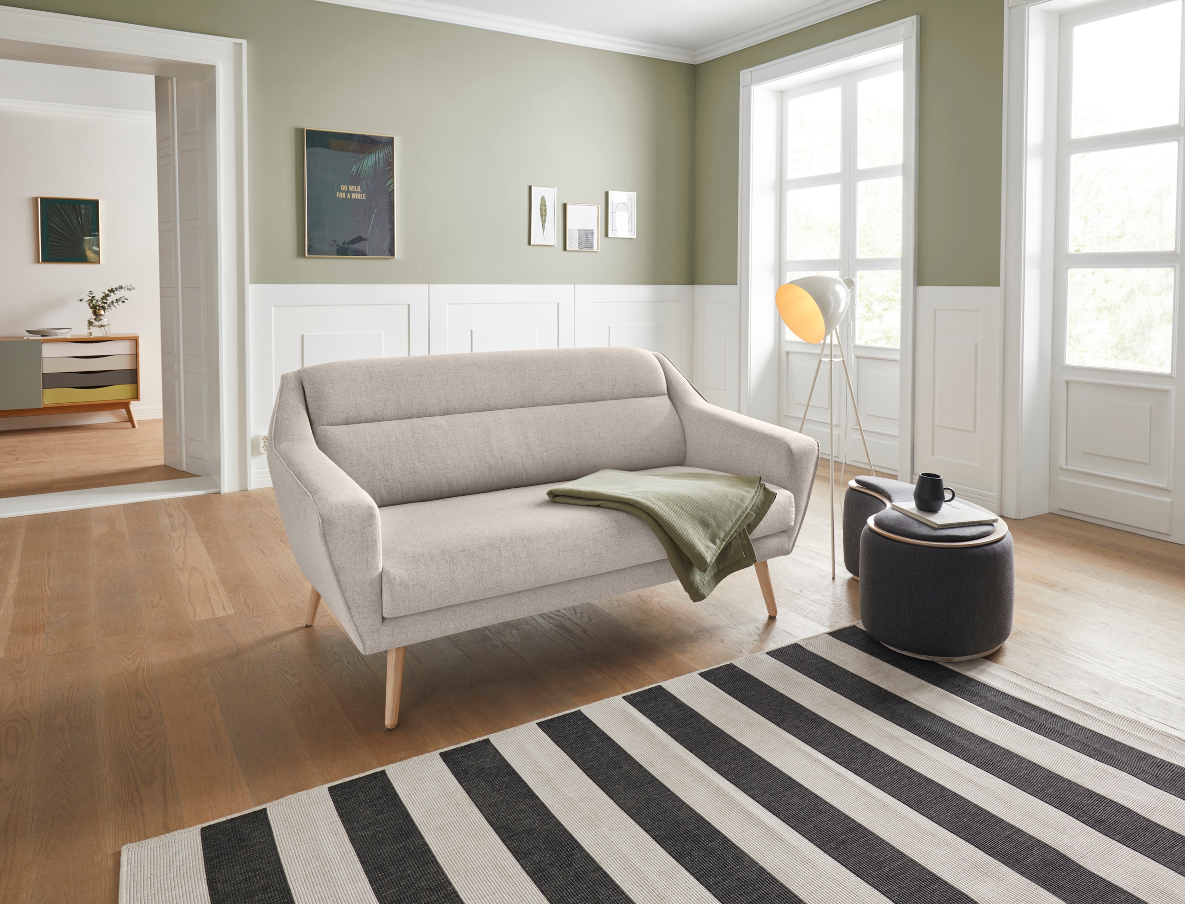 OTTO home 2-Sitzer »Bille« mit Naht im Rückenkissen und Eiche-Beinen, Desig günstig online kaufen