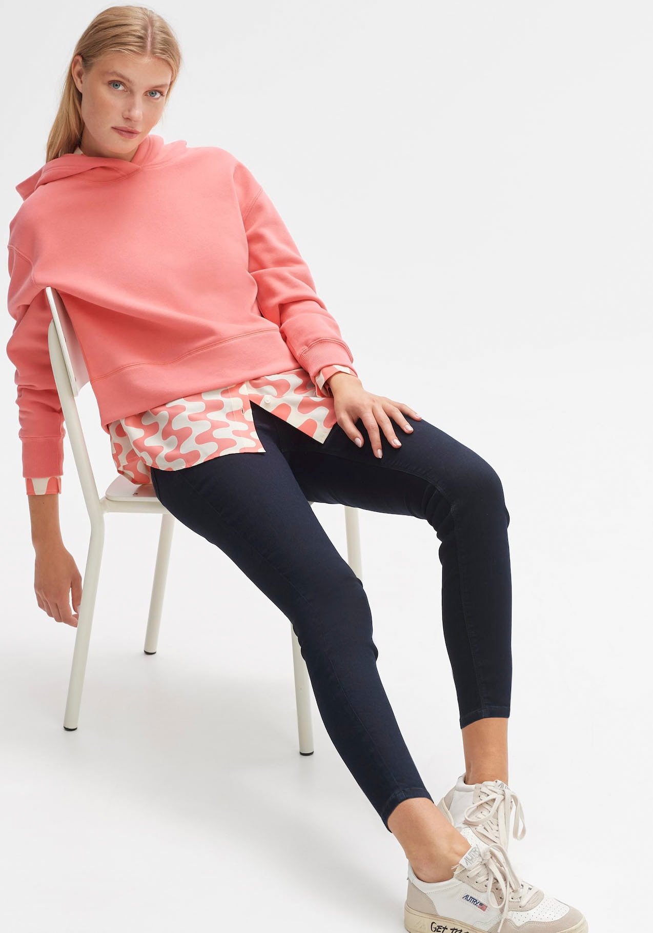 in Bein-Ende Slim-fit-Jeans, kleinen OPUS Seiten online den am bestellen Schlitzen mit