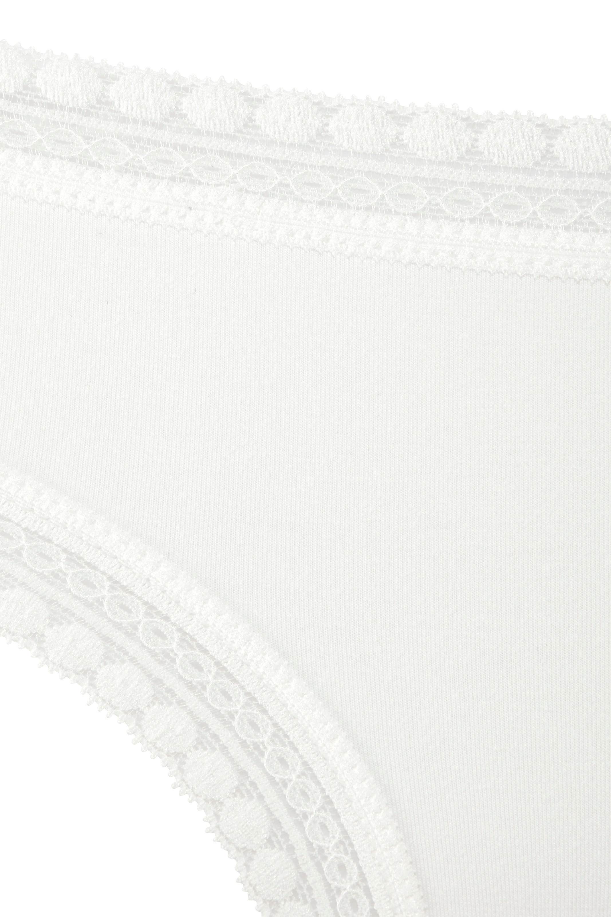 LASCANA Brasilslip 3er-Set,  aus elastischer Baumwolle mit weicher Spitze