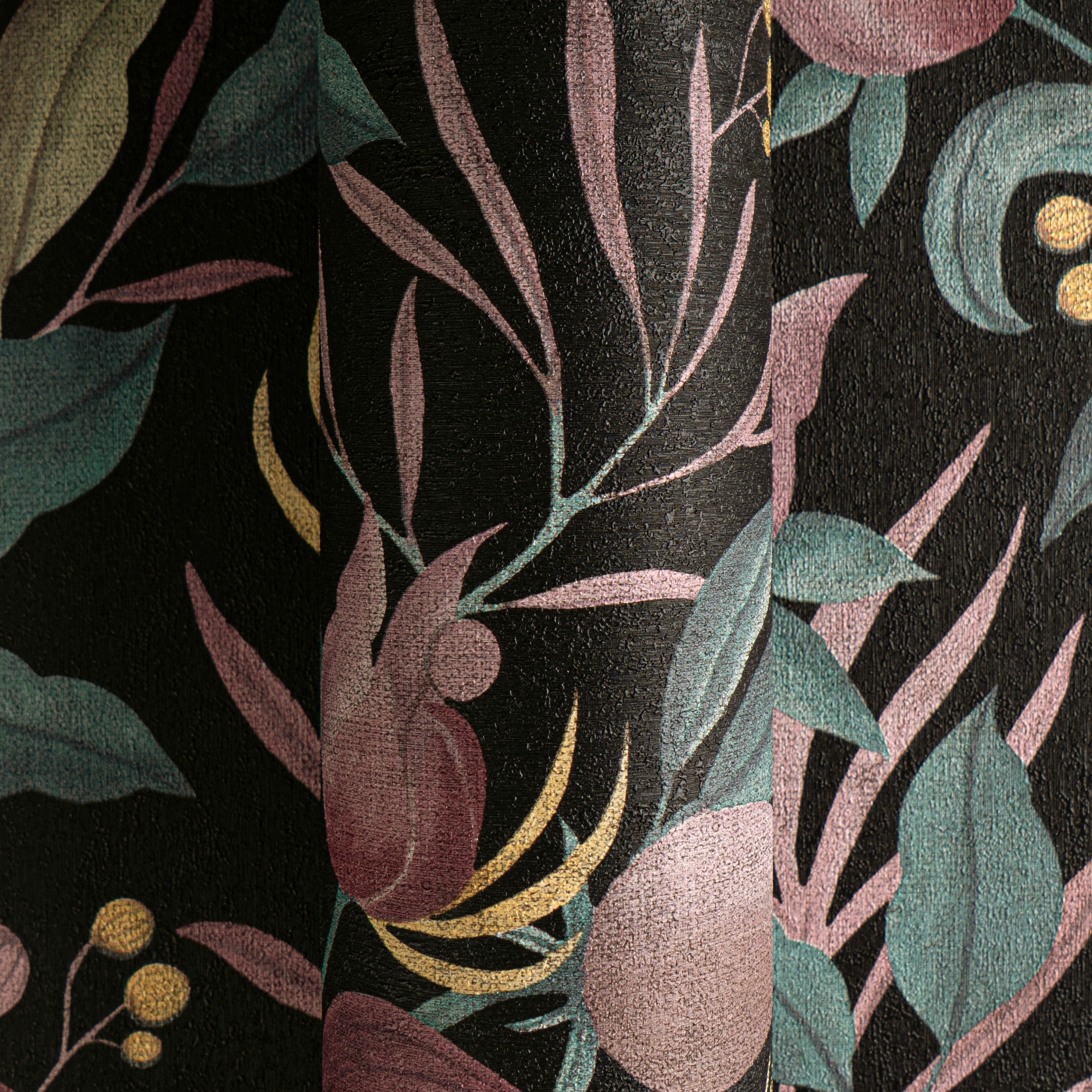 CosmoLiving by Cosmopolitan Vliestapete »Still Bloom – Florale Vliestapete« matt strukturiert Moderner Blütentraum mit sanfter Eleganz