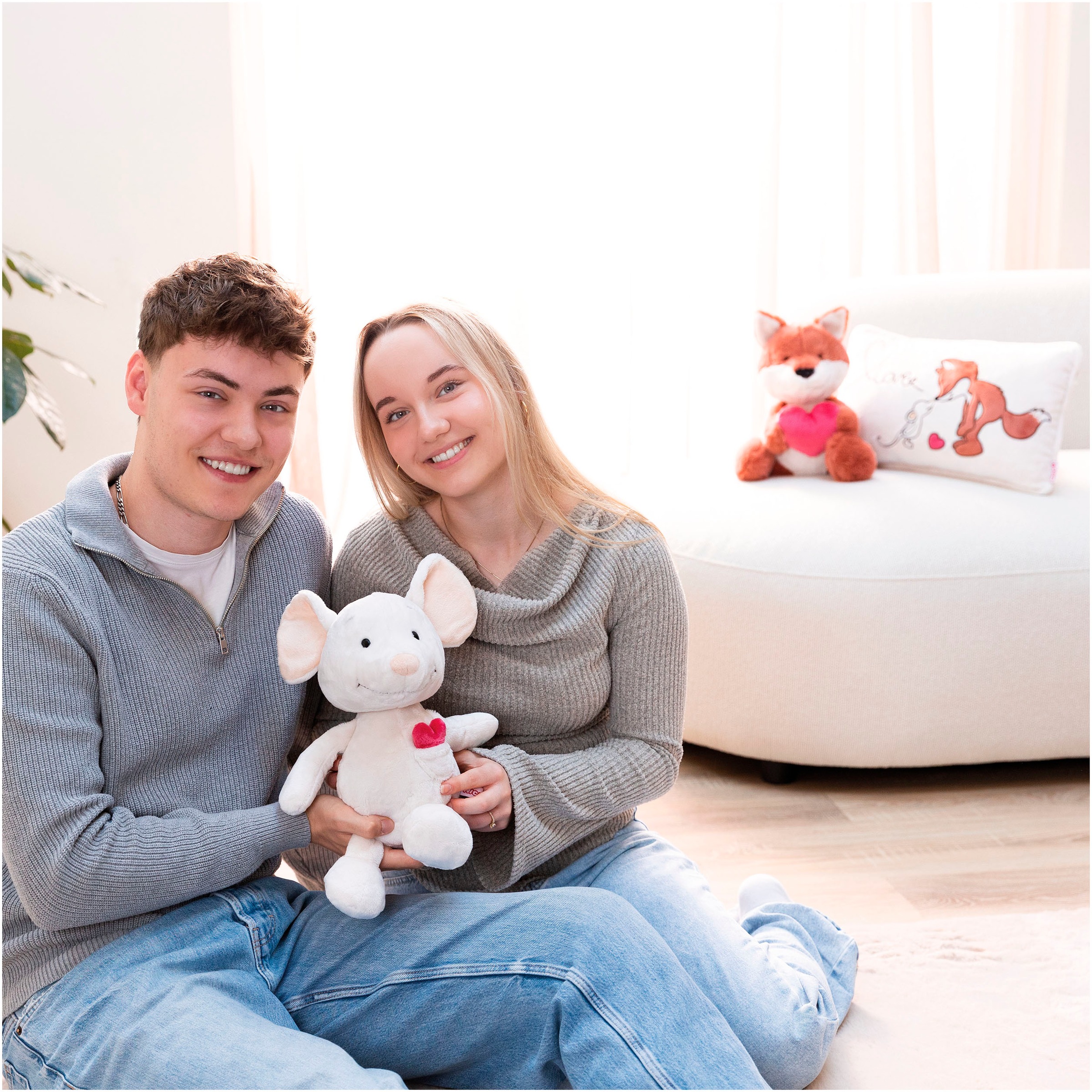 Nici Kuscheltier »Love, Maus Mira mit Herz 25cm«