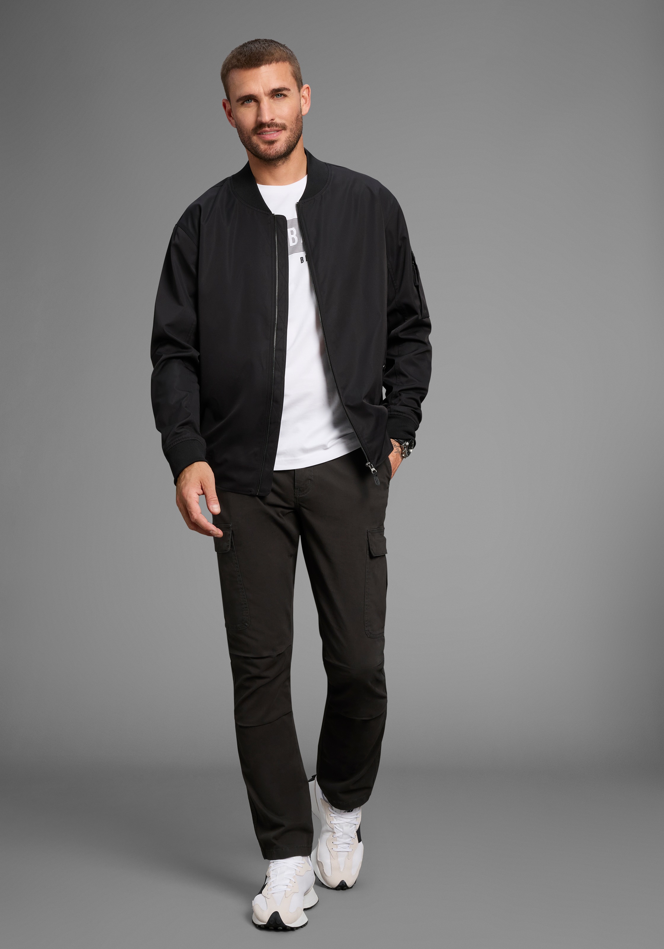 Bruno Banani Bomberjacke, Blouson mit Stehkragen, leichte Übergangsjacke