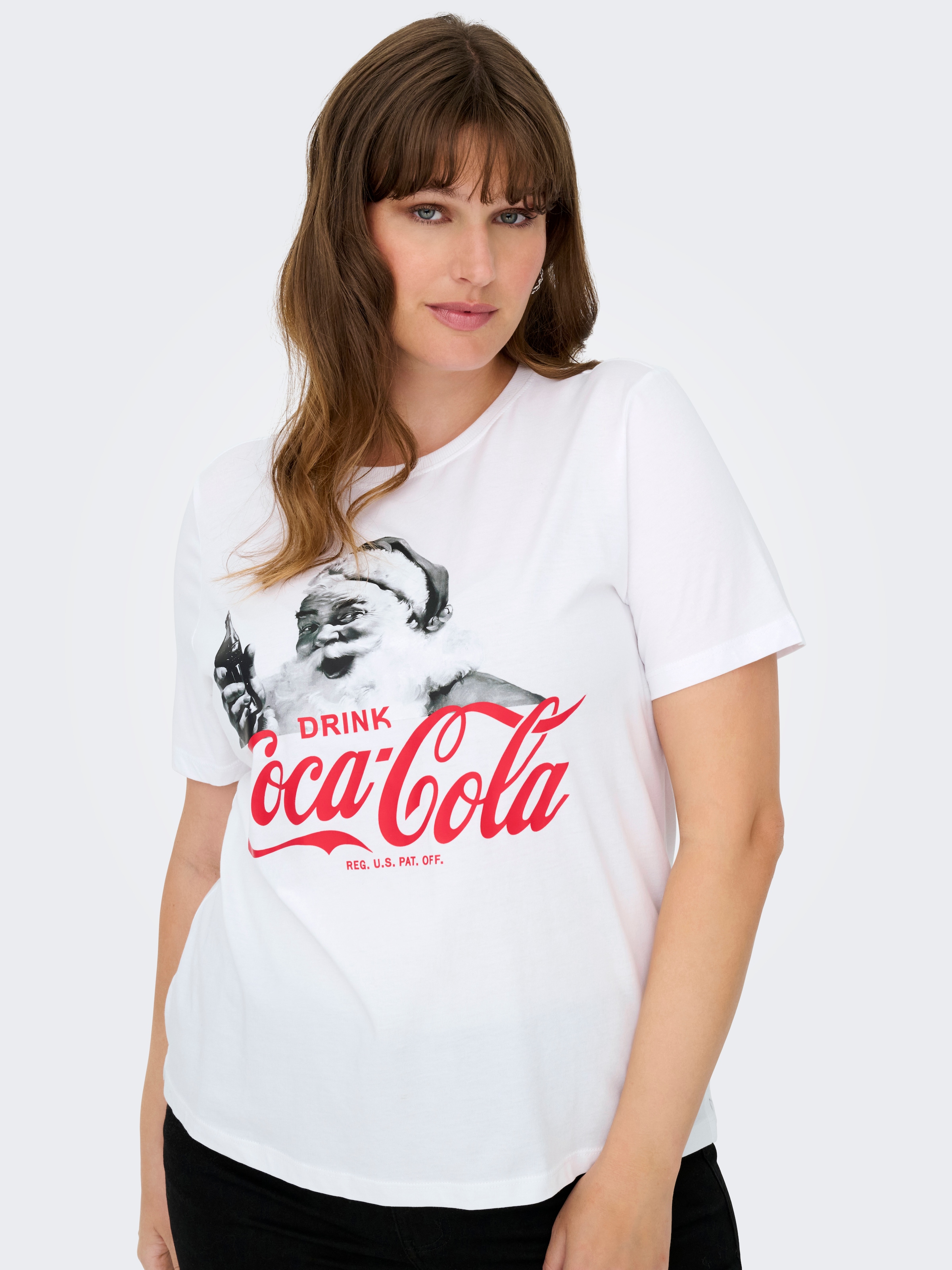 ONLY CARMAKOMA Kurzarmshirt »CARCOCA COLA XMAS LIFE S/S TOP JRS«