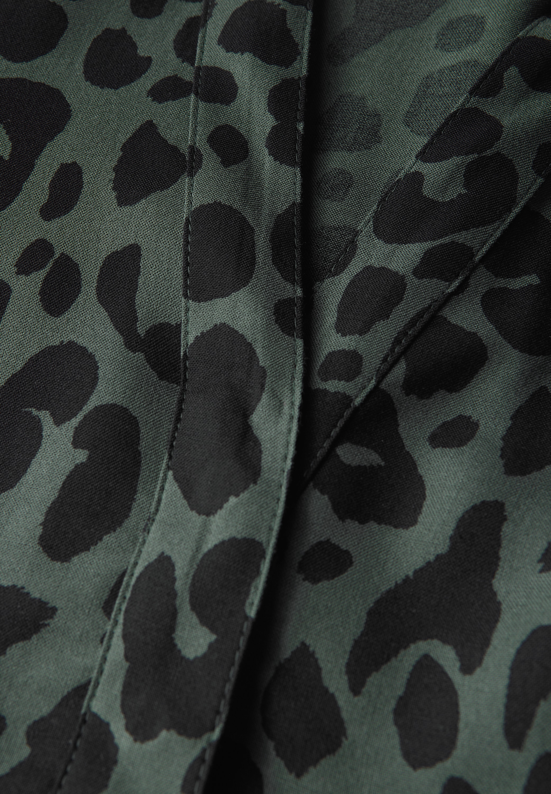 STREET ONE Volantkleid, 3/4-Arm und mit Animal-Print