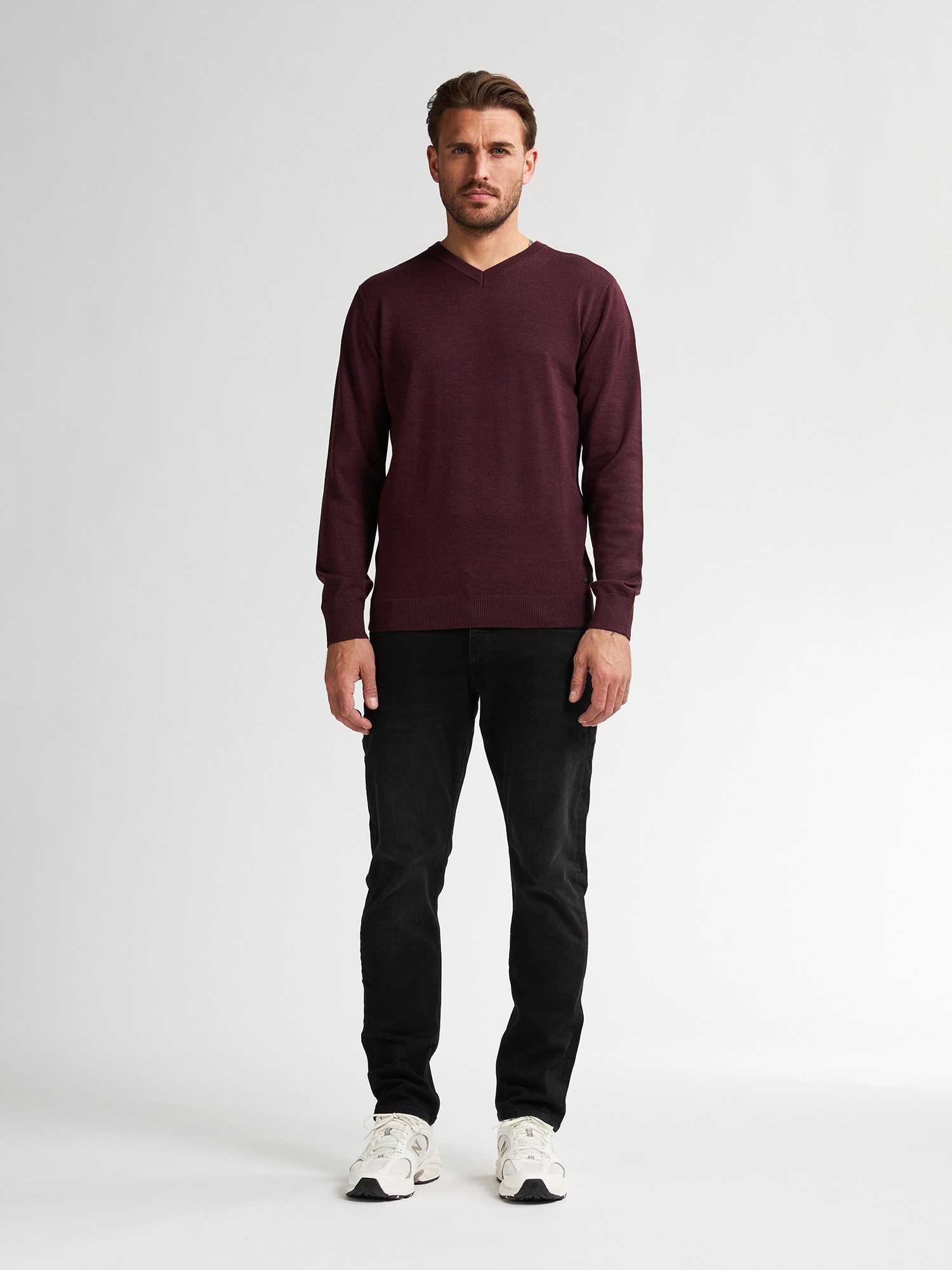Petrol Industries V-Ausschnitt-Pullover »V-Neck Basi«, Materialmix mit Baumwollanteil