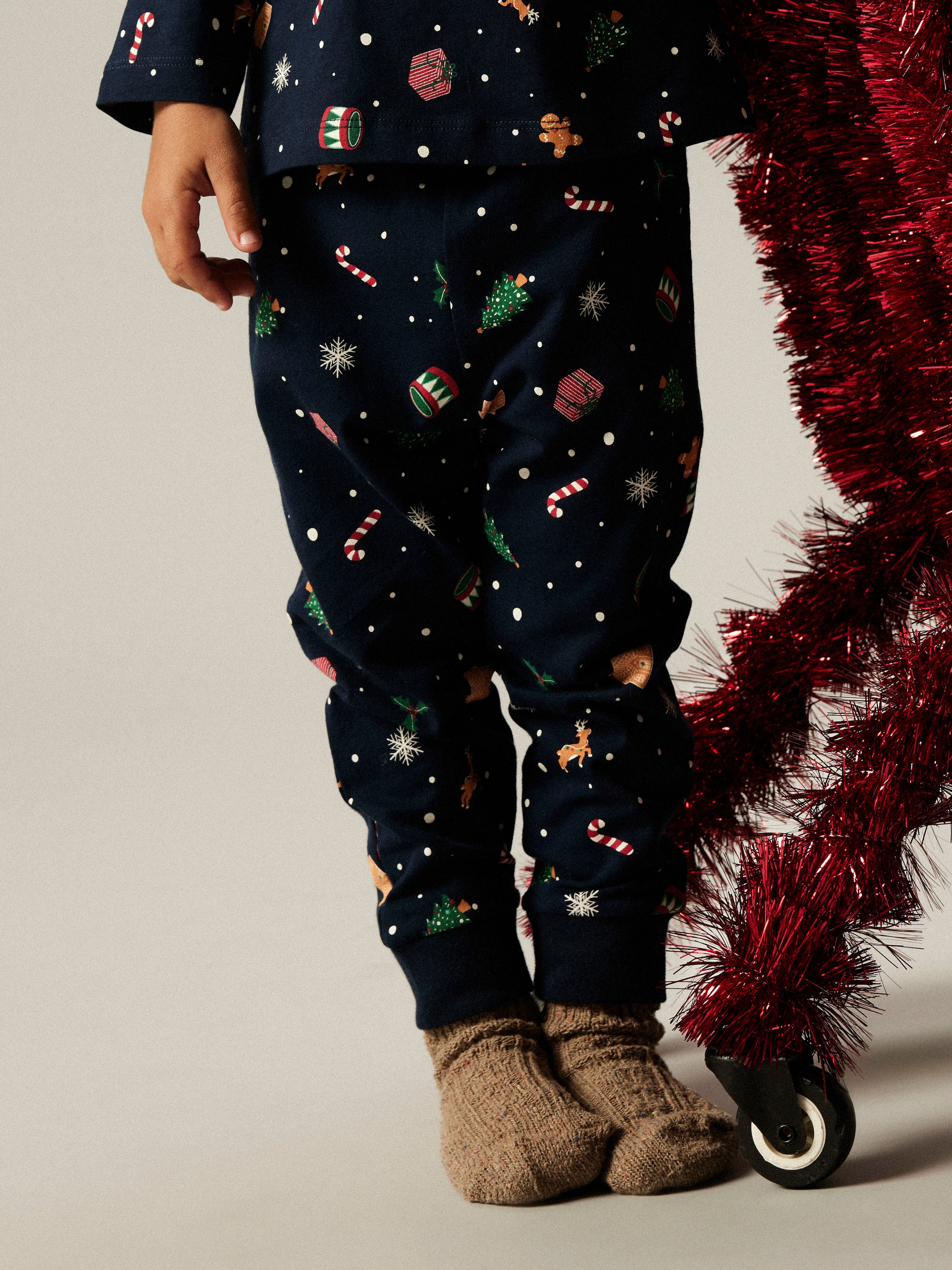 Name It Schlafanzug »NMNVISMAS LS NIGHTSET« Set, 2 tlg.