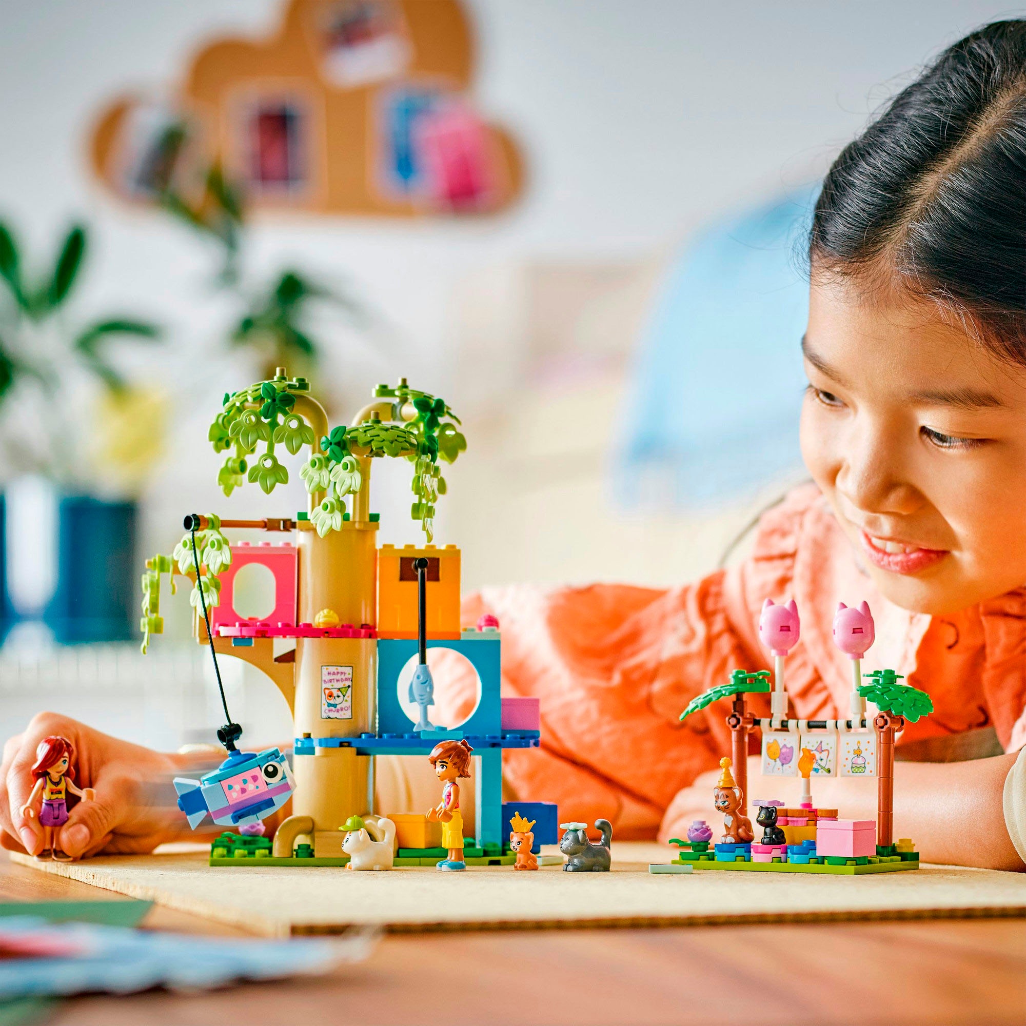 LEGO® Konstruktionsspielsteine »Katzengeburtstagsparty & Baumhaus (42666), LEGO Friends«, (321 St.), Made in Europe