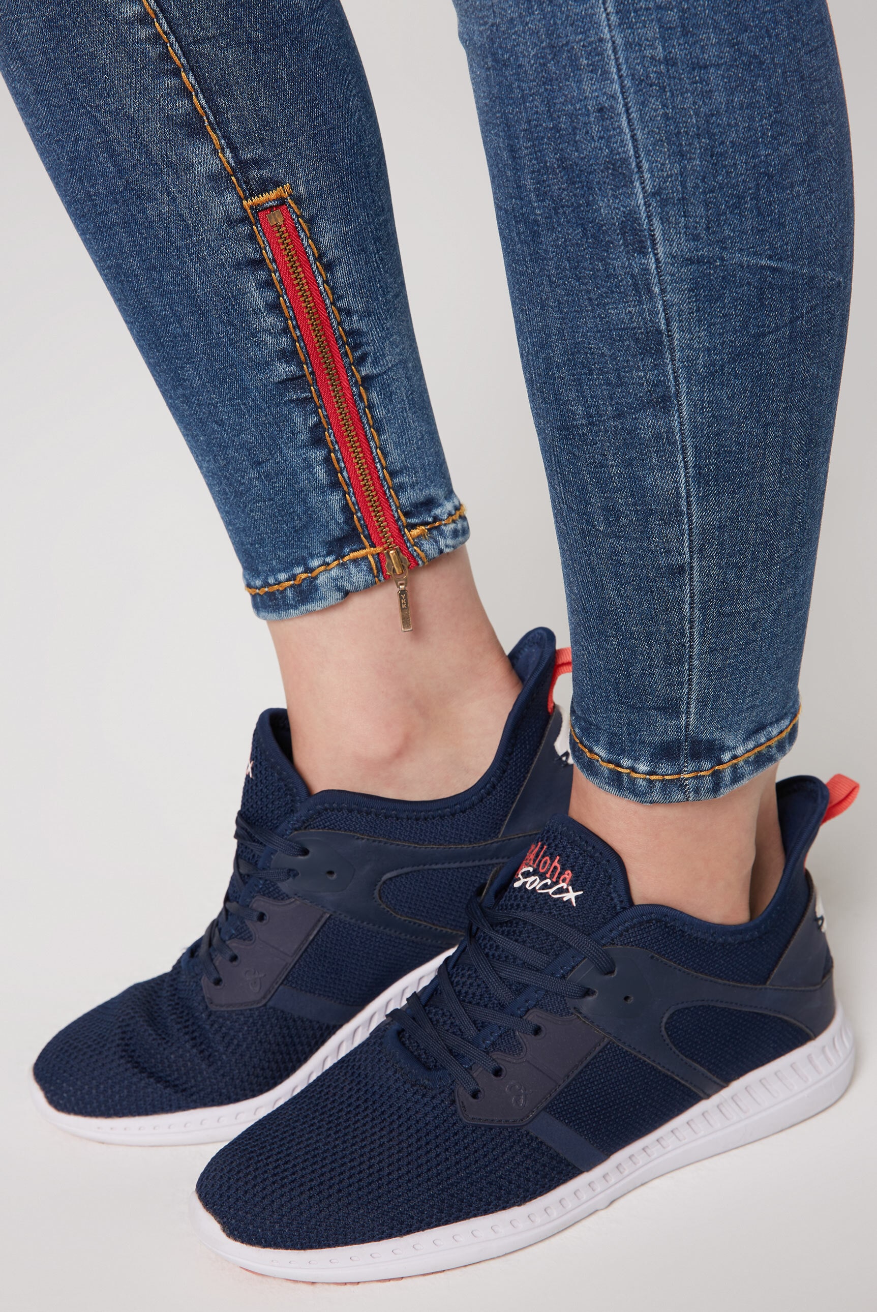 SOCCX Slim-fit-Jeans, mit Vintage-Waschung