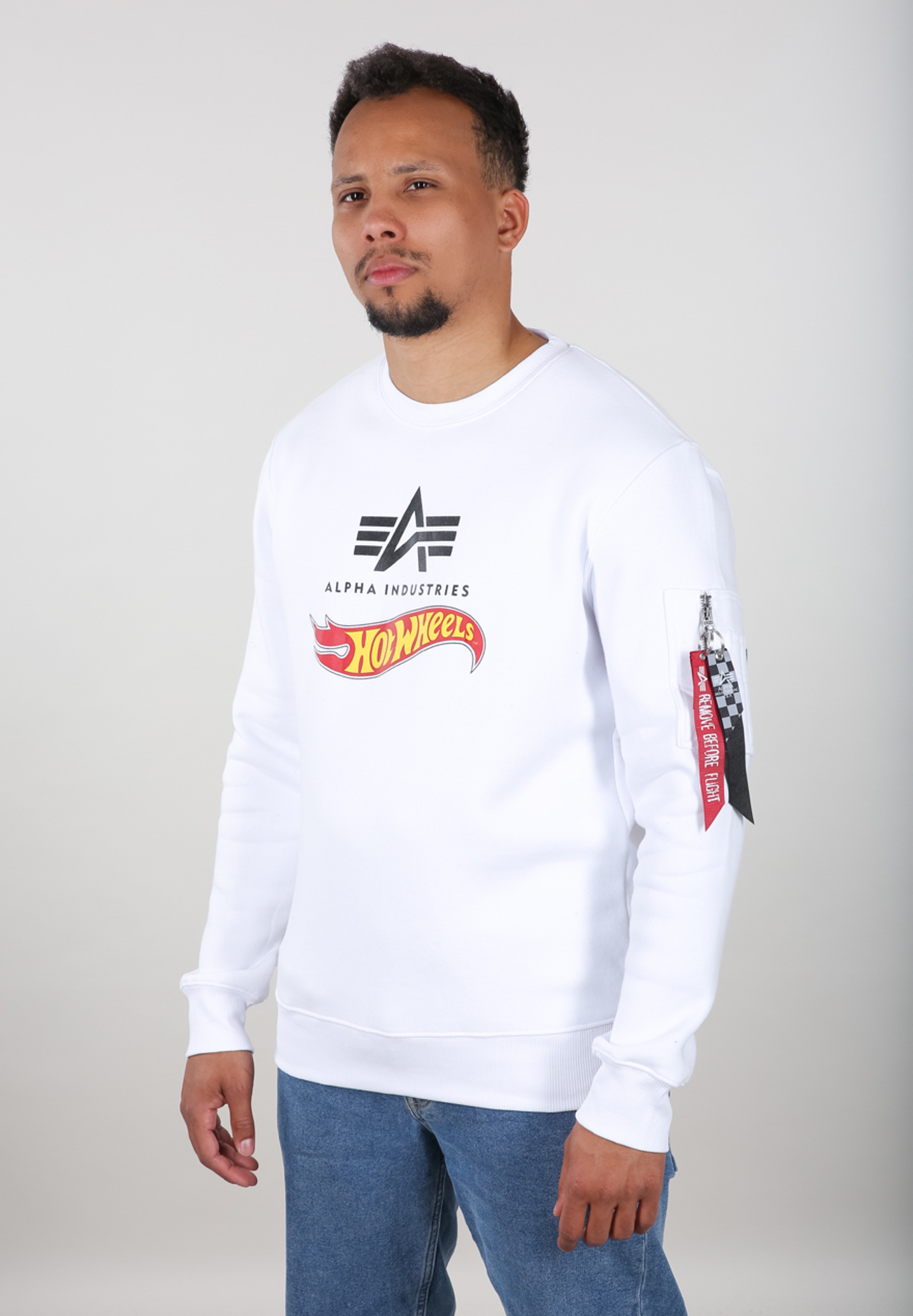 Alpha Industries Sweater »Alpha Industries Men - Sweatshirts Hot Wheels Flag Sweater«