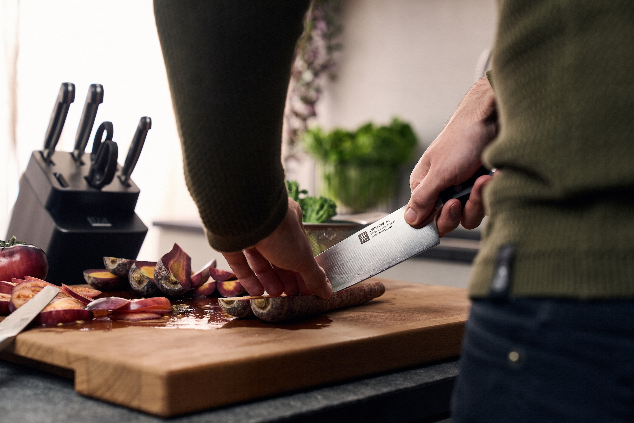 Zwilling Messerblock »Pro«, 7 tlg., Made in Germany, selbstschärfender Messerblock, Sonderschmelze