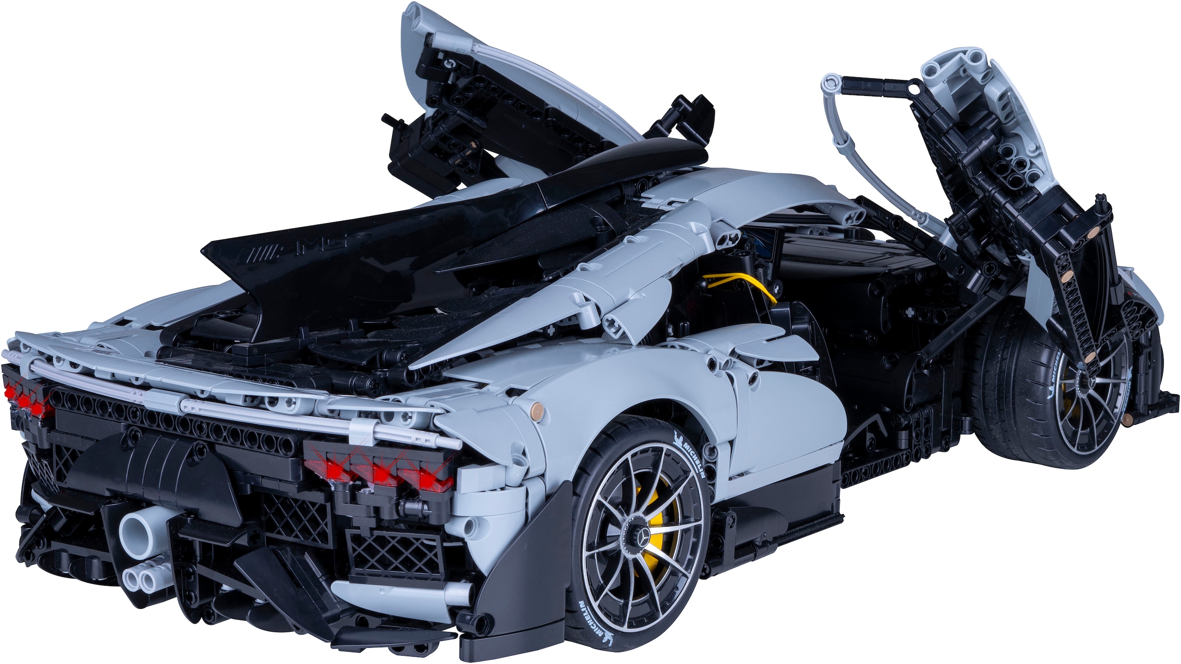 Jamara RC-Auto »CaDA, Mercedes-AMG ONE 1:8 grau 2,4GHz Bricks«, (3295 tlg.), mit LED Licht