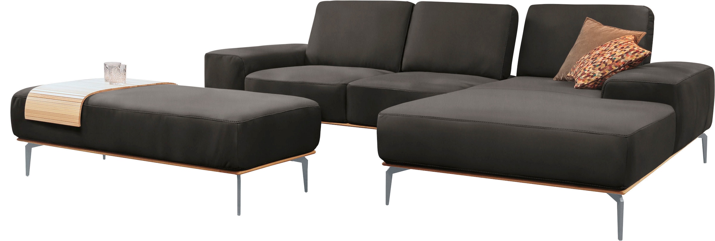 W.SCHILLIG Ecksofa »run, Designsofa mit tollem Sitzkomfort, bequem, L-Form«, mit elegantem Holzsockel, Füße in Silber matt, Breite 279 cm