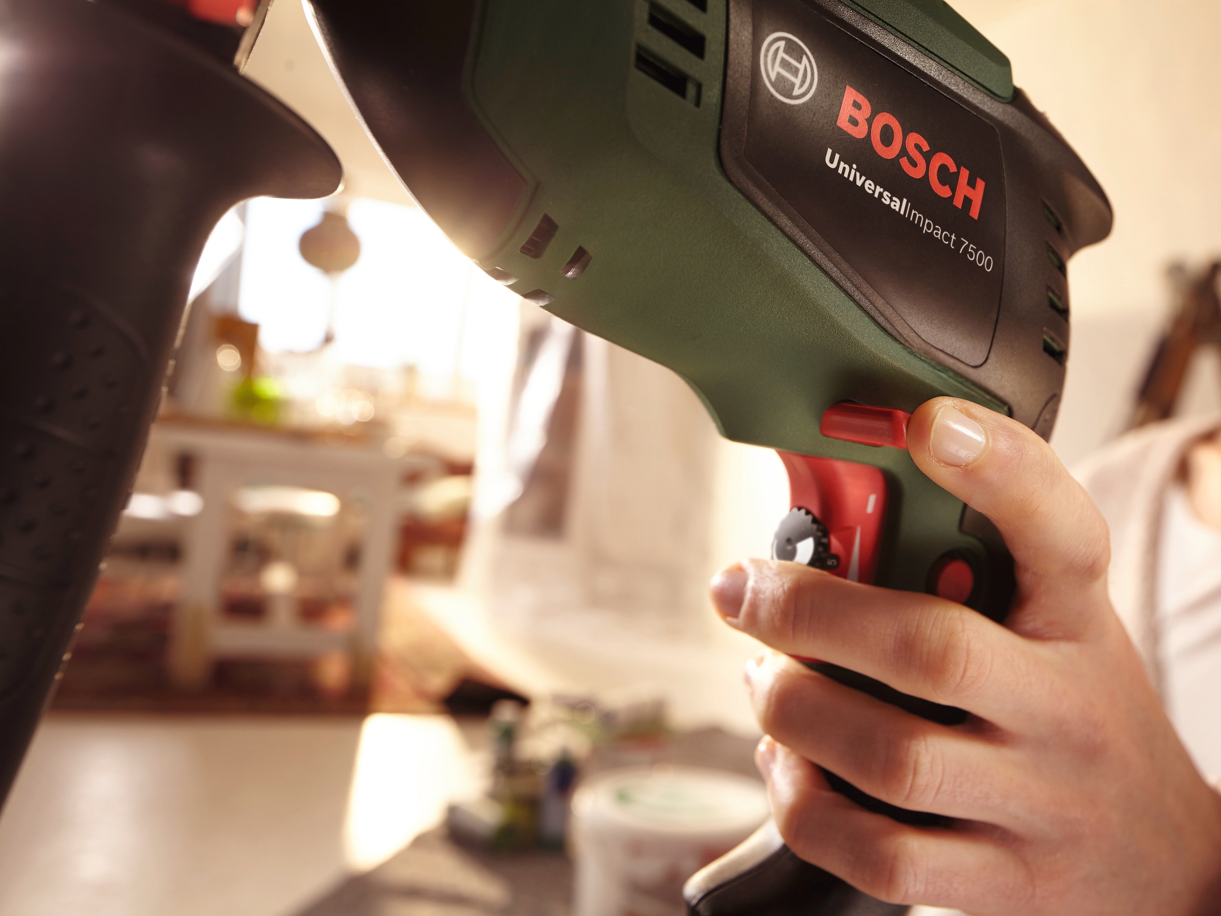 Bosch Home & Garden Schlagbohrmaschine »Bosch UniversalImpact 700 Systembox«