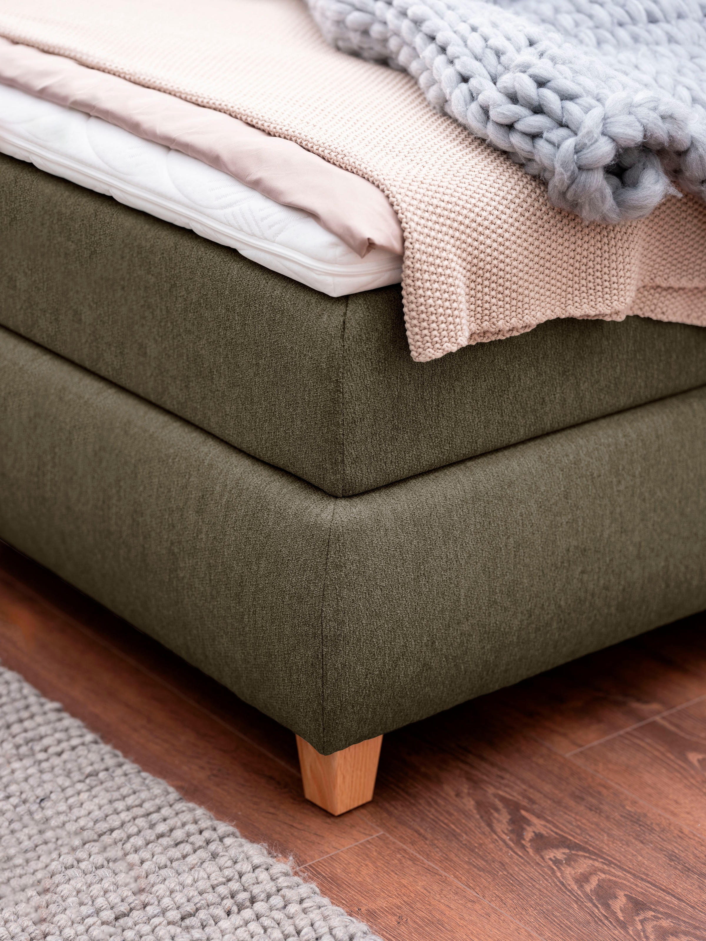 alina Boxspringbett »Luella«, ADA trendline Boxspringbett, inkl. Matratze und Viscoschaum-Topper