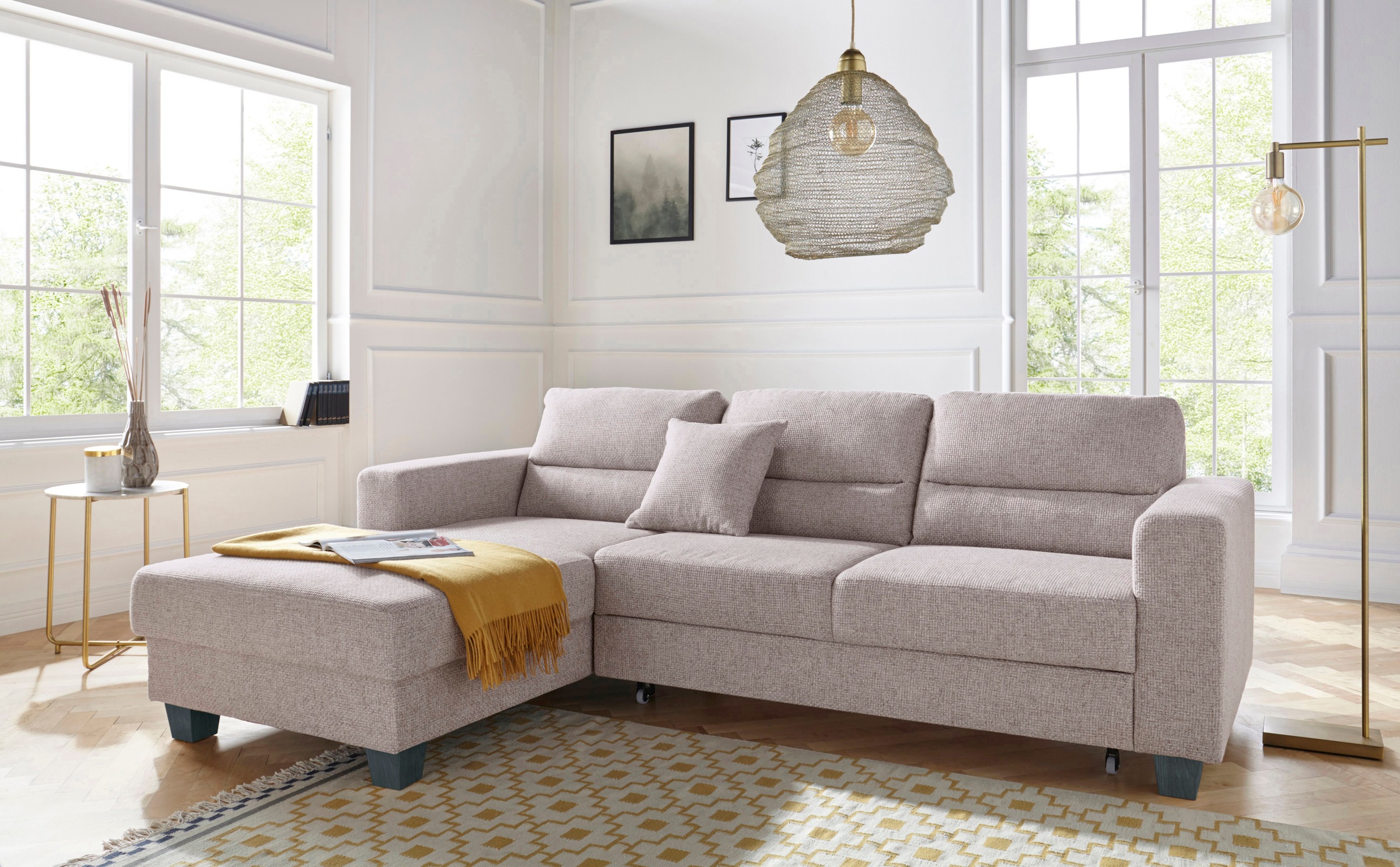 TRENDMANUFAKTUR Ecksofa »Chamber, zeitlos und modern, bequem mit hohem Sitzkomfort, L-Form«, inklusive einer Kopfstütze, wahlweise mit Schlaffunktion