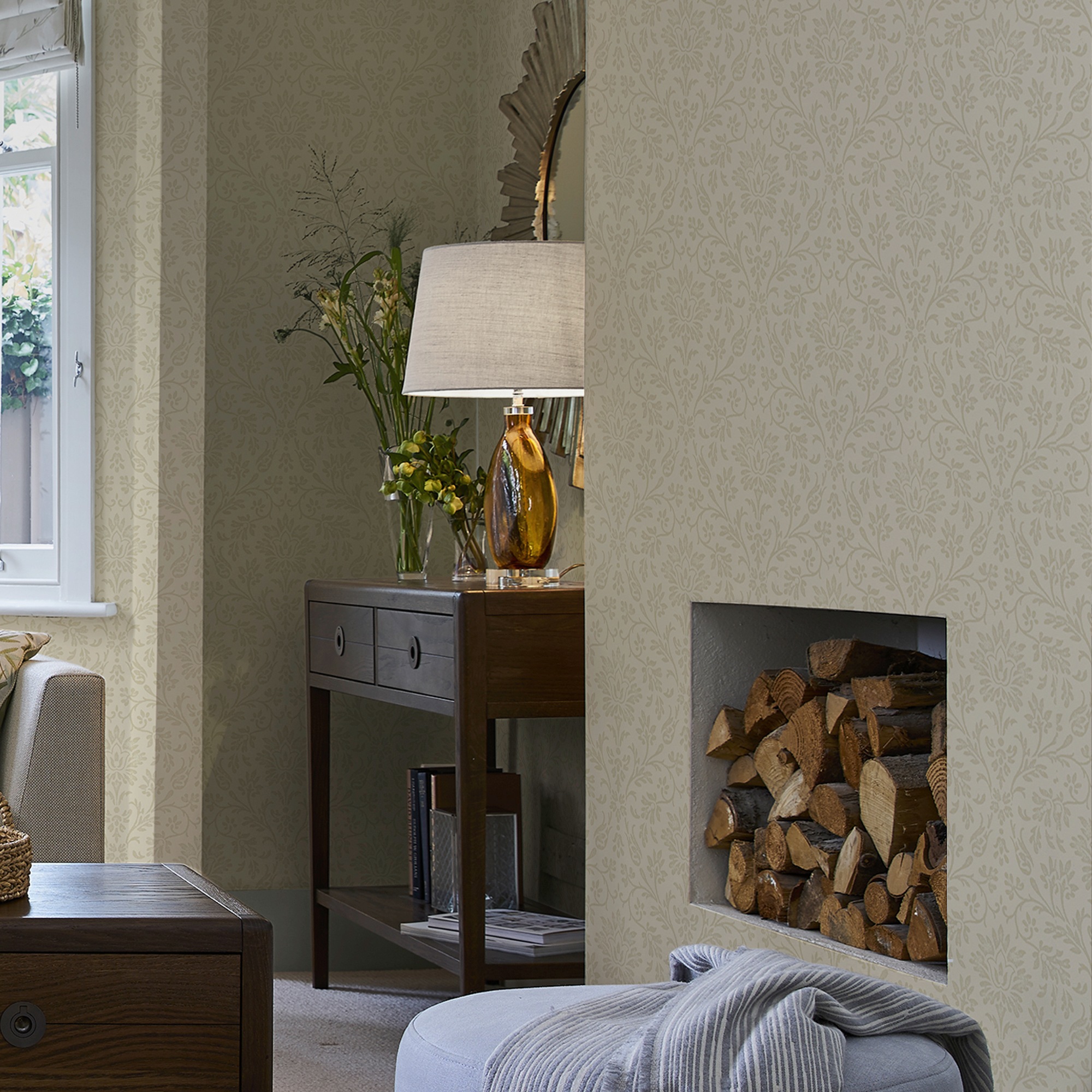 LAURA ASHLEY Vliestapete »Annecy natur«, botanisch, FSC® zertifiziert, mit lebhaftem Druck, 10 Meter Länge