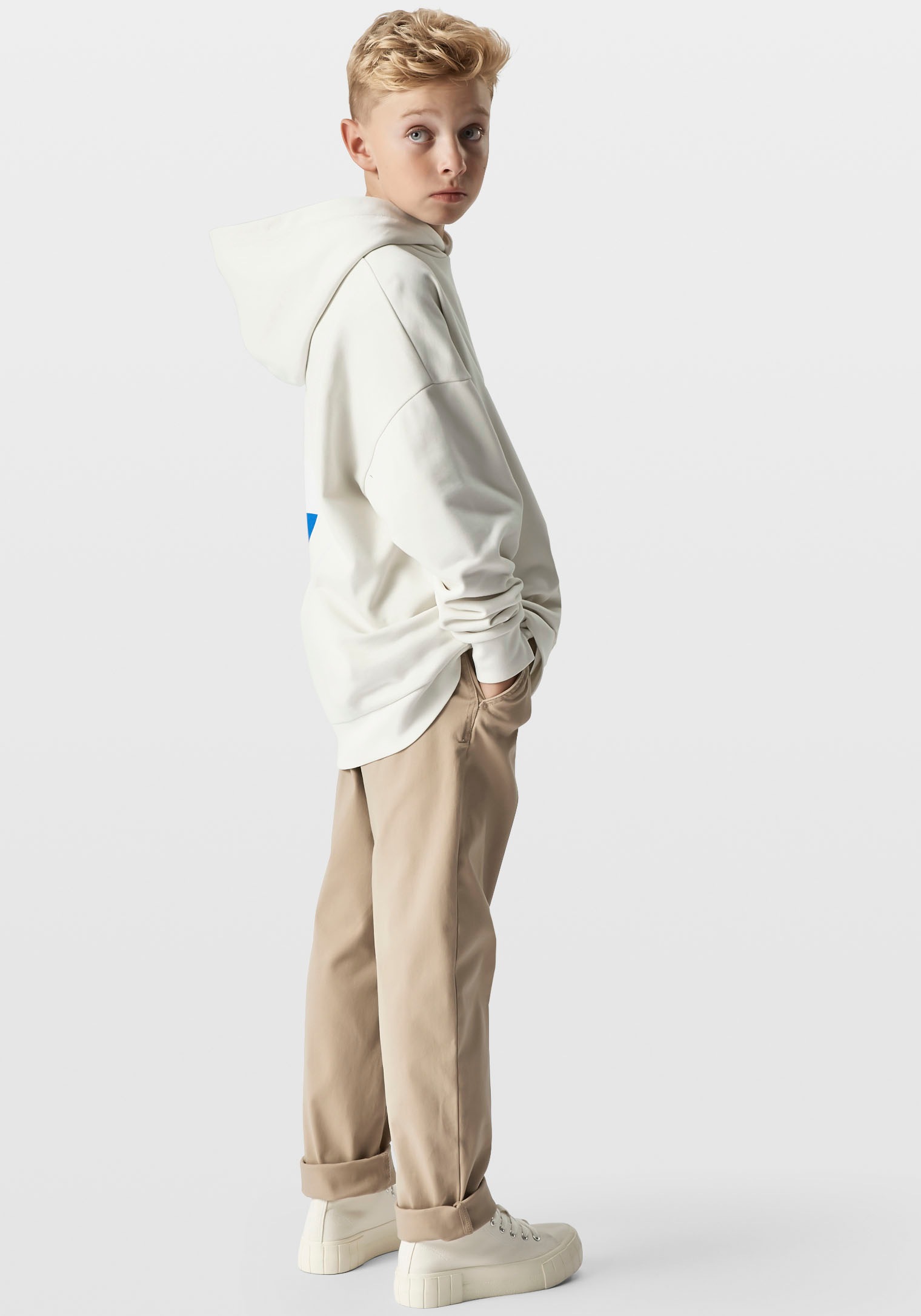 BMW Sweatshirt, Ausgefallenes BMW Logo auf dem Rücken