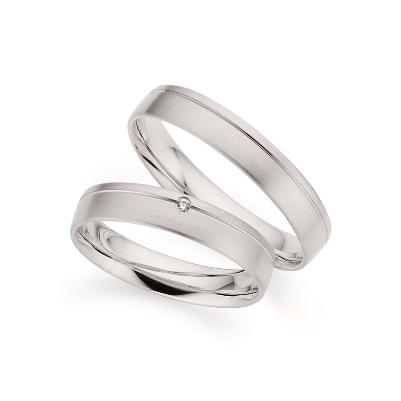 PHÖNIX Trauring »Schmuck Geschenk Gold 333 Trauring Ehering LIEBE versch. Varianten« Made in Germany, wahlweise mit oder ohne Brillant...