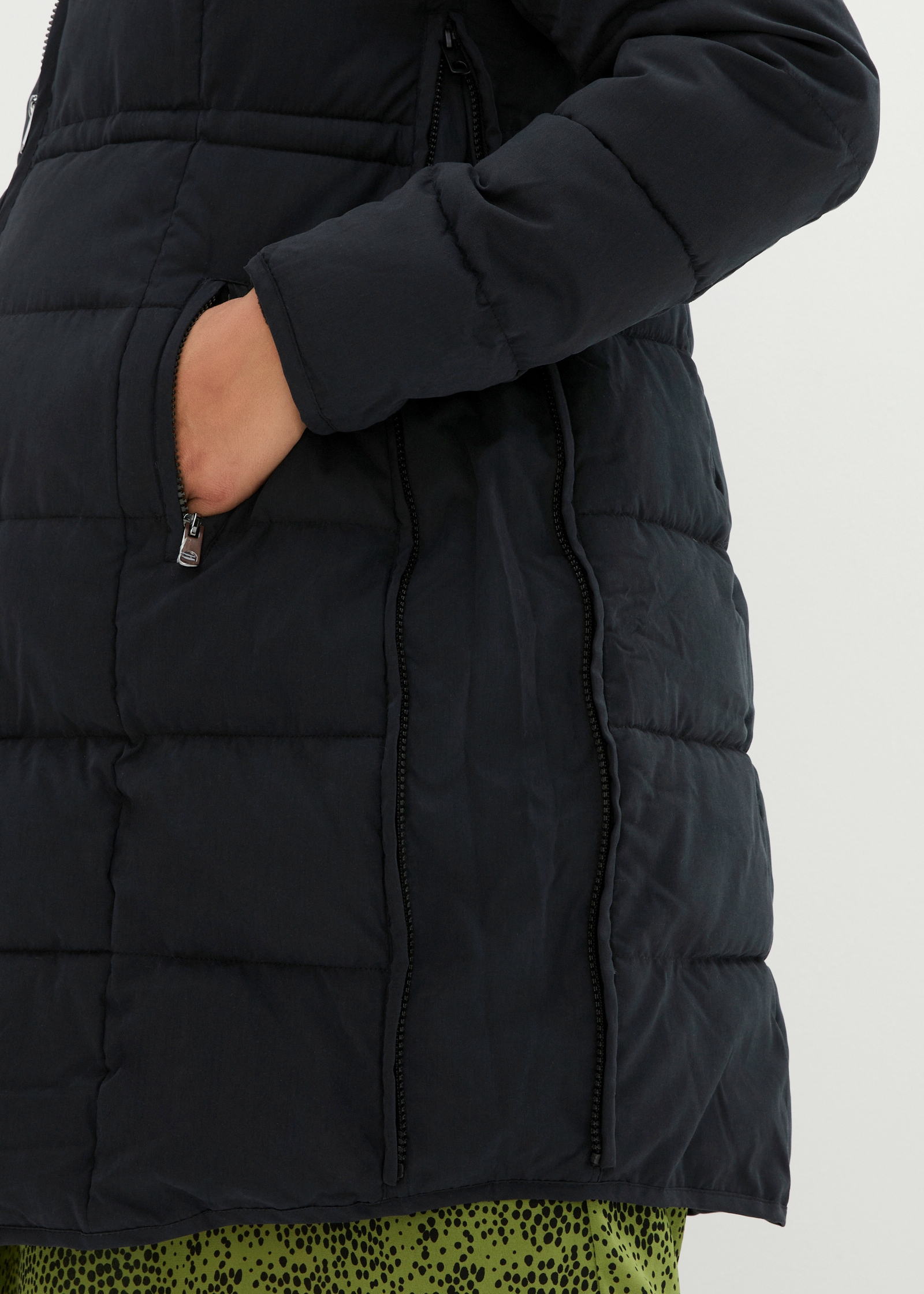 bonprix Umstandsjacke »3-in-1 warm wattierte Umstands- und Tragejacke« mit Kapuze 3-in-1 warm wattierte Umstands- und Tragejacke