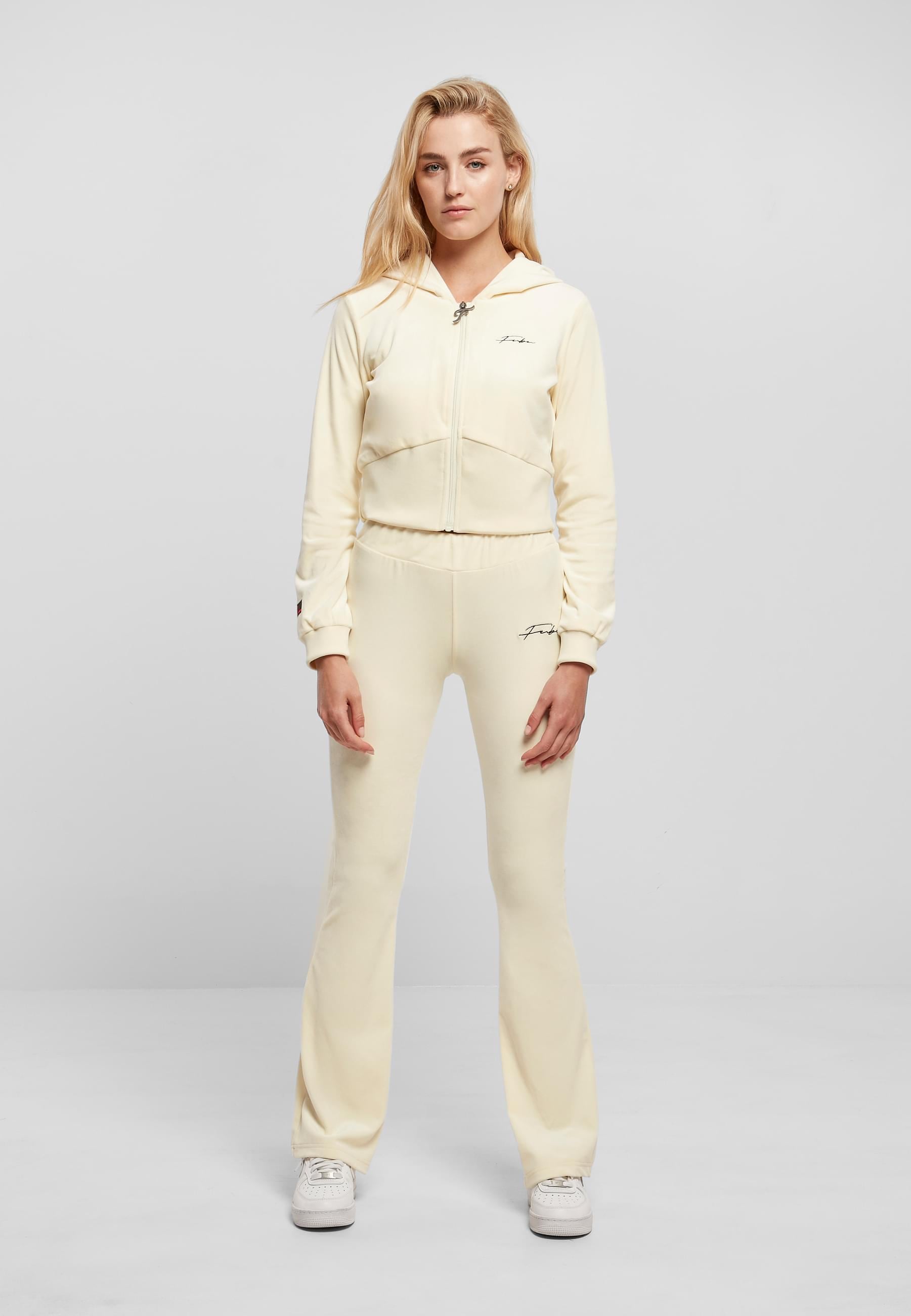 Fubu Kapuzenpullover »Fubu Damen FW224-020-1 Signature Velours Zip Hoodie offwhite« 1 Stk.