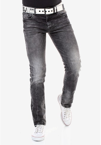 Cipo & Baxx Straight-Jeans, im klassischen 5-Pocket-Stil kaufen