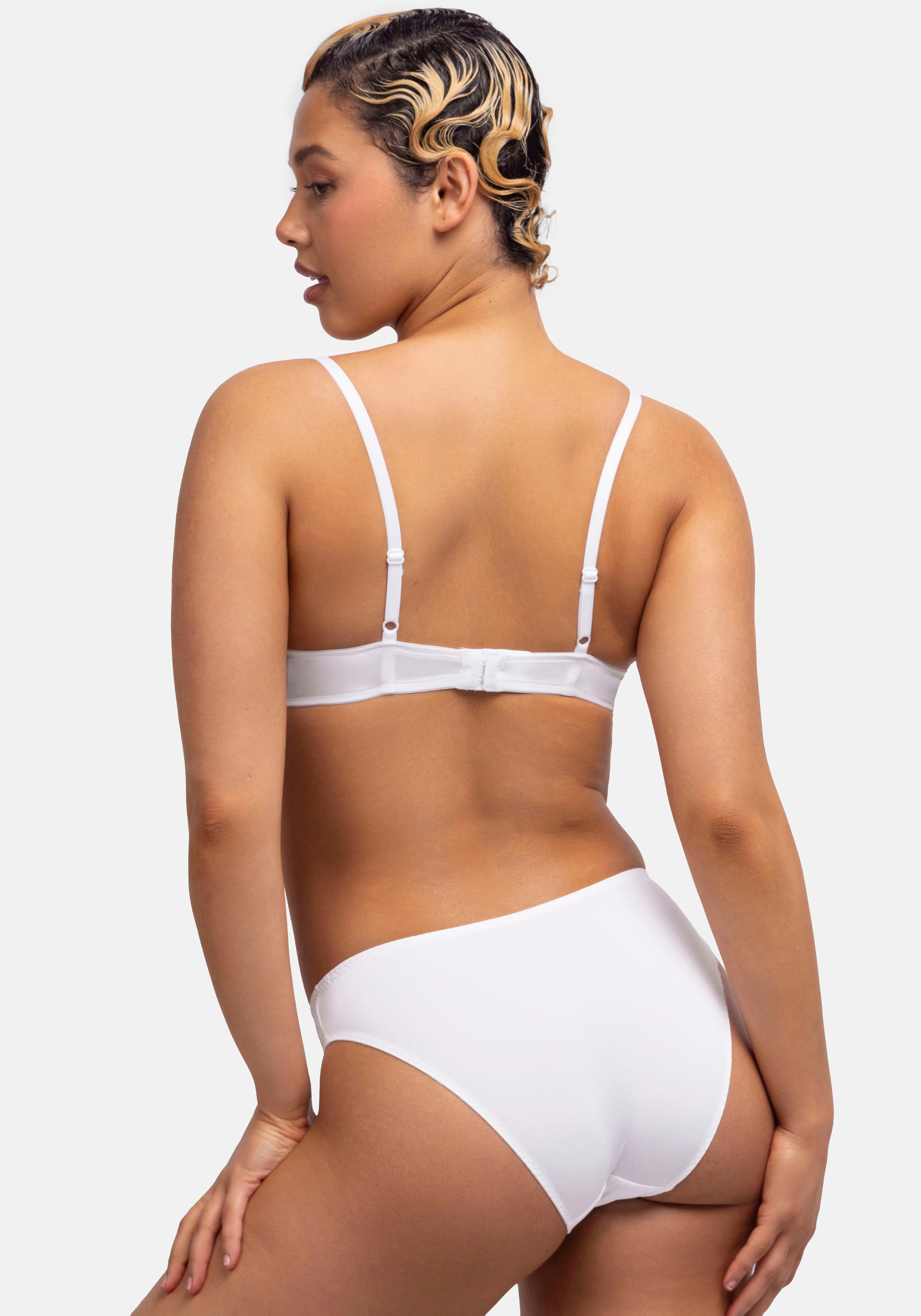 Dorina Bügel-BH »Michelle« leicht gepolstert, weicher Stoff