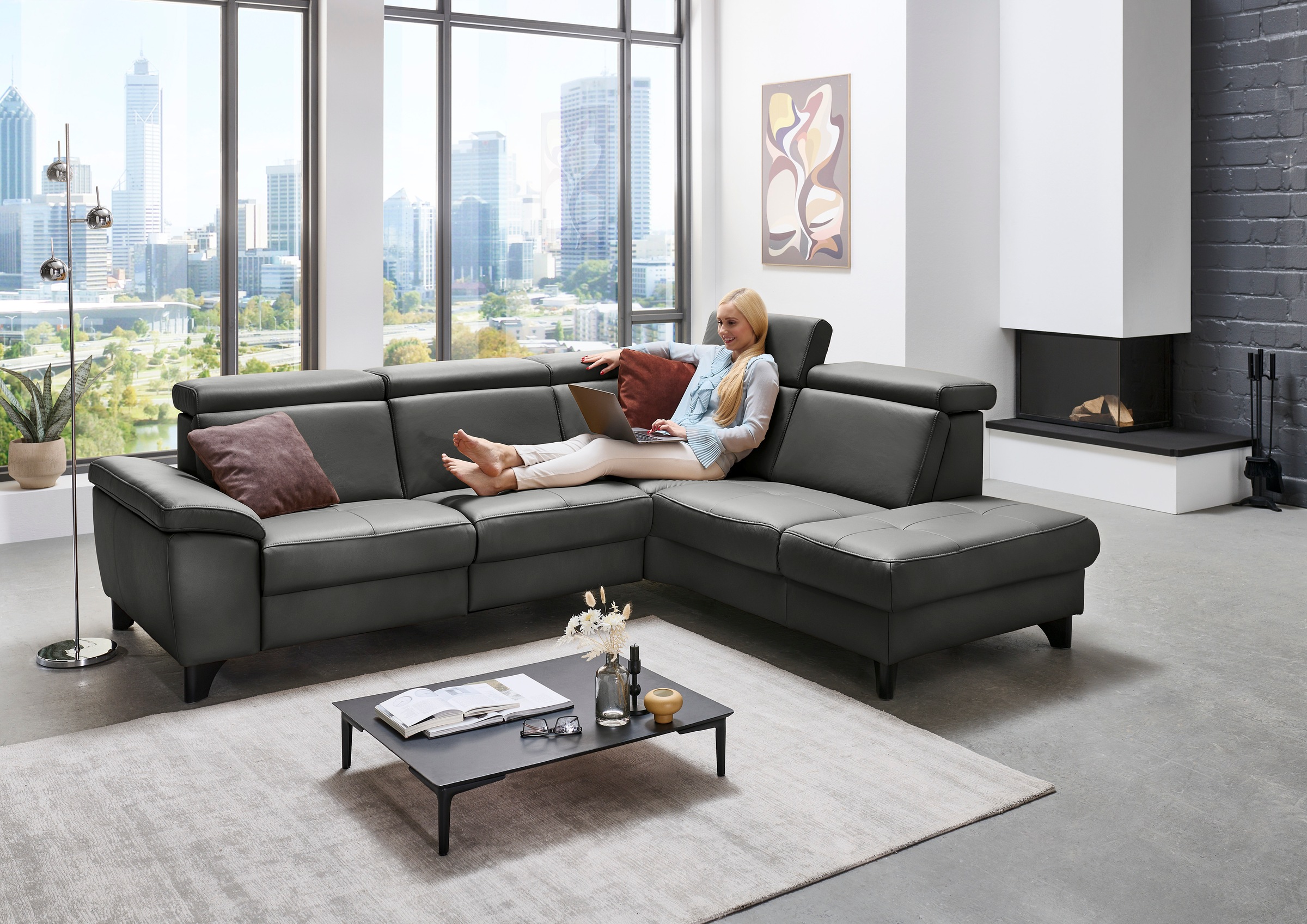 Die PlanBar Ecksofa »PN-EM23166 L-Form«, optional mit Kopfteilverstellung und Stauraum