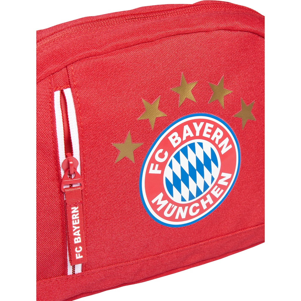 FC Bayern Kulturbeutel »FC Bayern München 5 Sterne Logo rot«