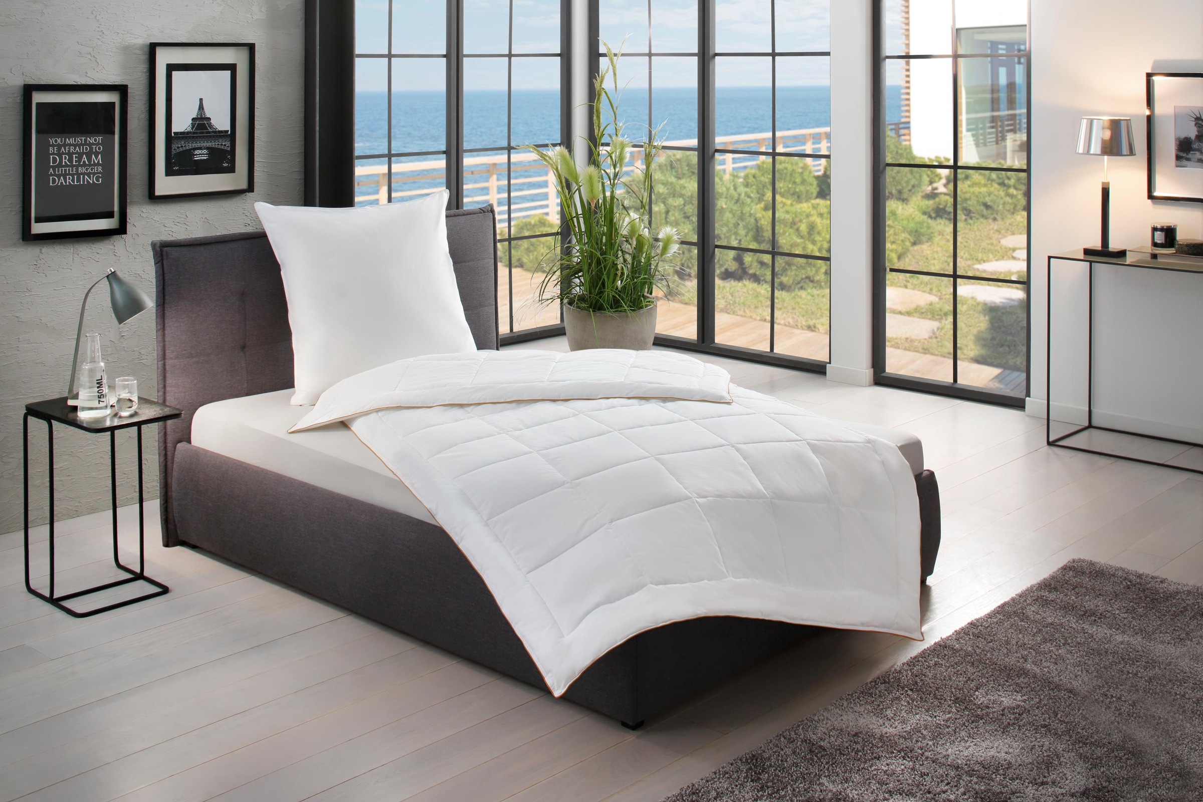 QUEENS TEXTILES Microfaserkissen »Luxus« 1 Stk. tlg.