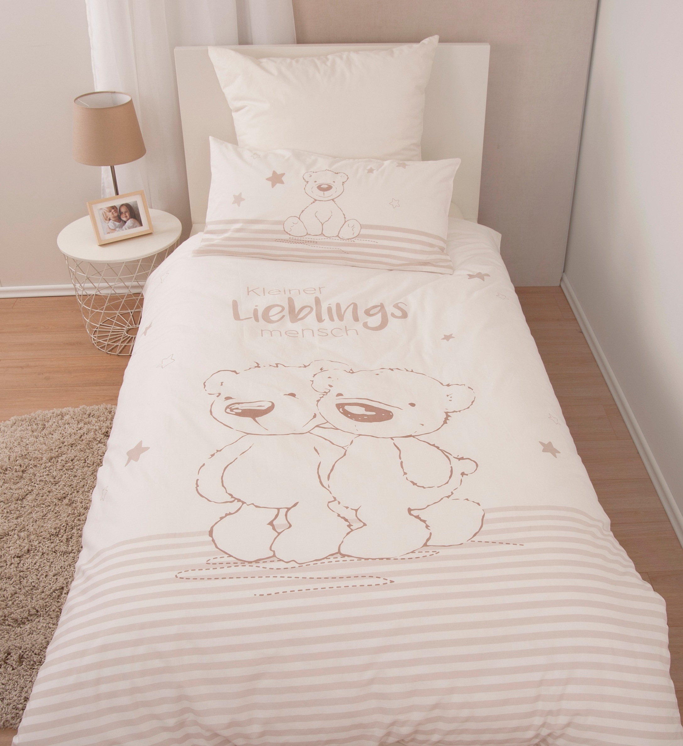 Lüttenhütt Kinderbettwäsche »Kleiner Liebling in Gr. 100x135 und 135x200 cm«, aus Baumwolle, mit niedlichem Bärenmotiv & Schriftzug, Babybettwäsche