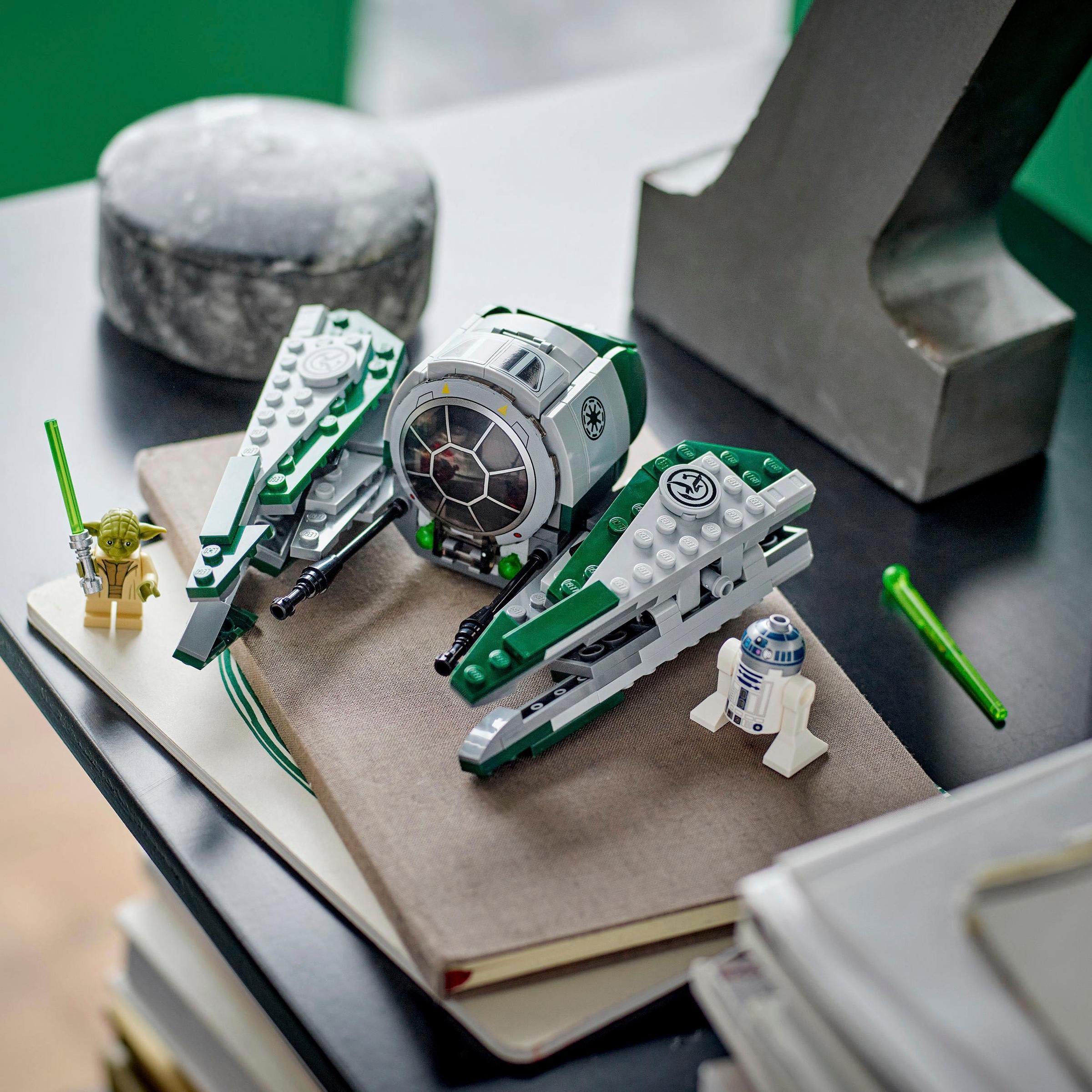 LEGO® Konstruktionsspielsteine »Yoda's Jedi Starfighter (75360), LEGO® Star Wars™«, (253 St.), Made in Europe
