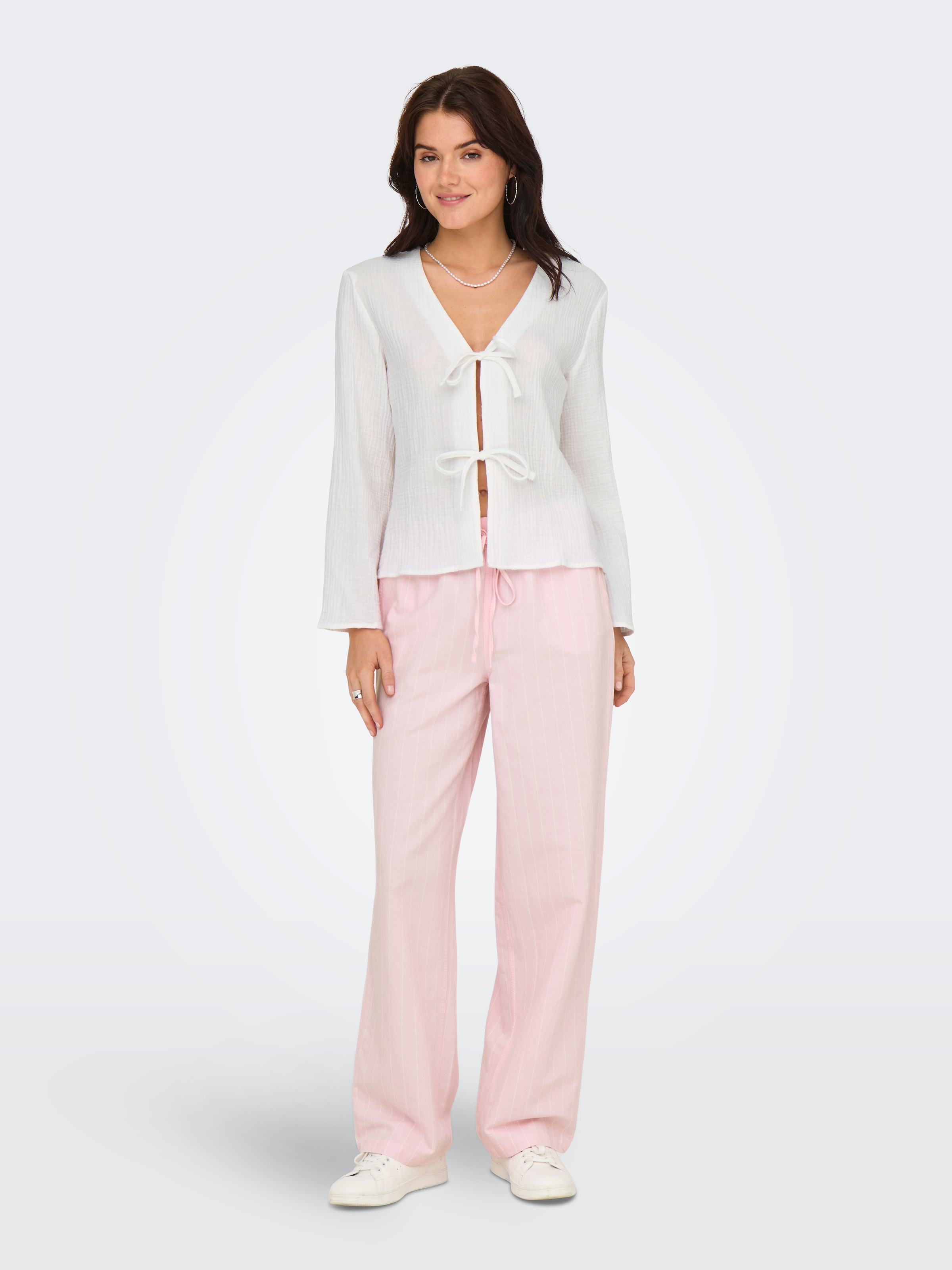 JDY Langarmbluse »JDYTHEIS LIFE L/S TOP WVN NOOS« Baumwolle, regular fit, Musselin Qualität