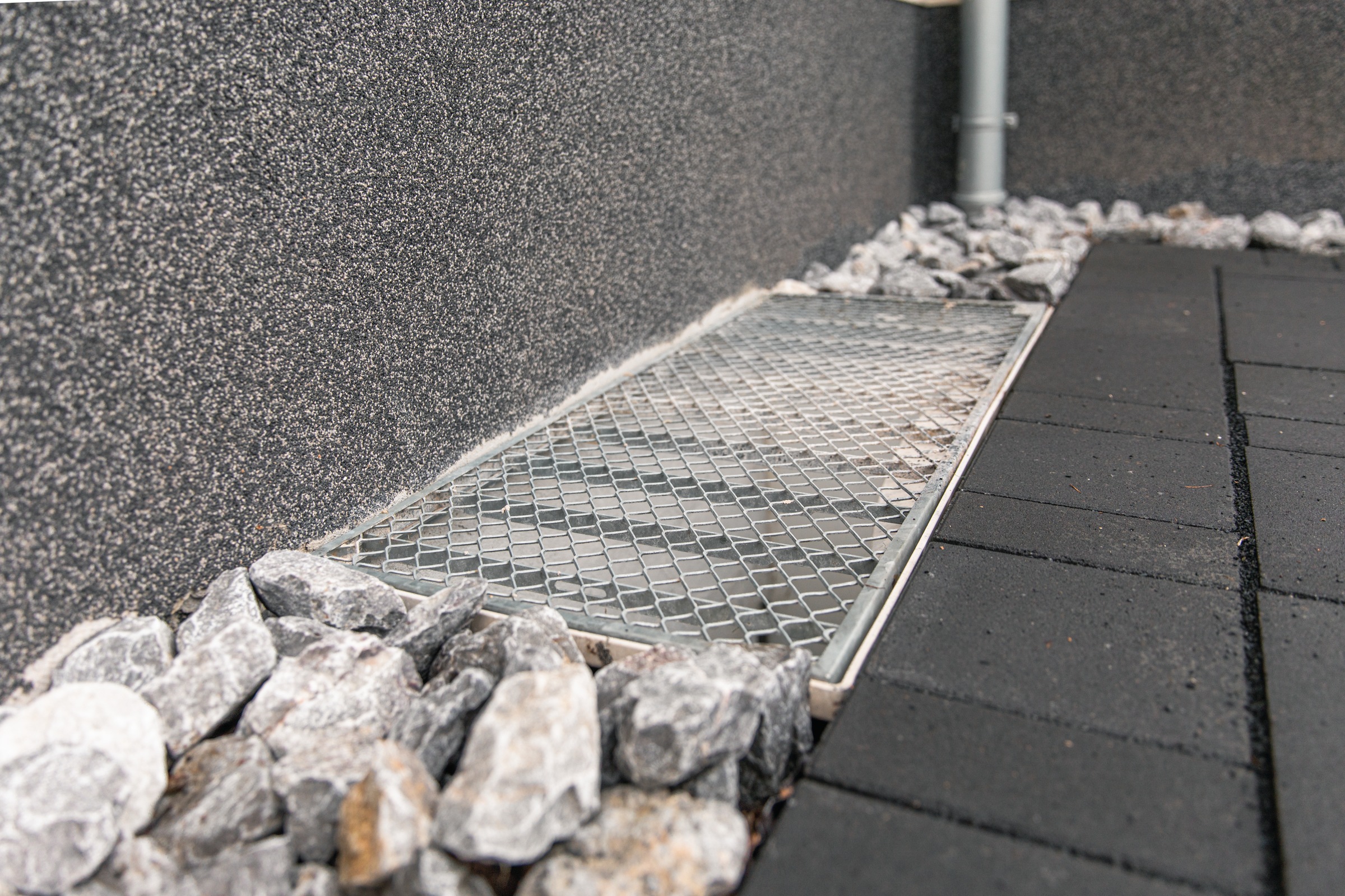 SCHELLENBERG Lichtschachtabdeckung »aus Fiberglasgewebe inkl. Befestigungsmaterial, ohne Rahmen«, Lichtschacht zur Kellerschachtabdeckung, 50 x 125 cm, anthrazit